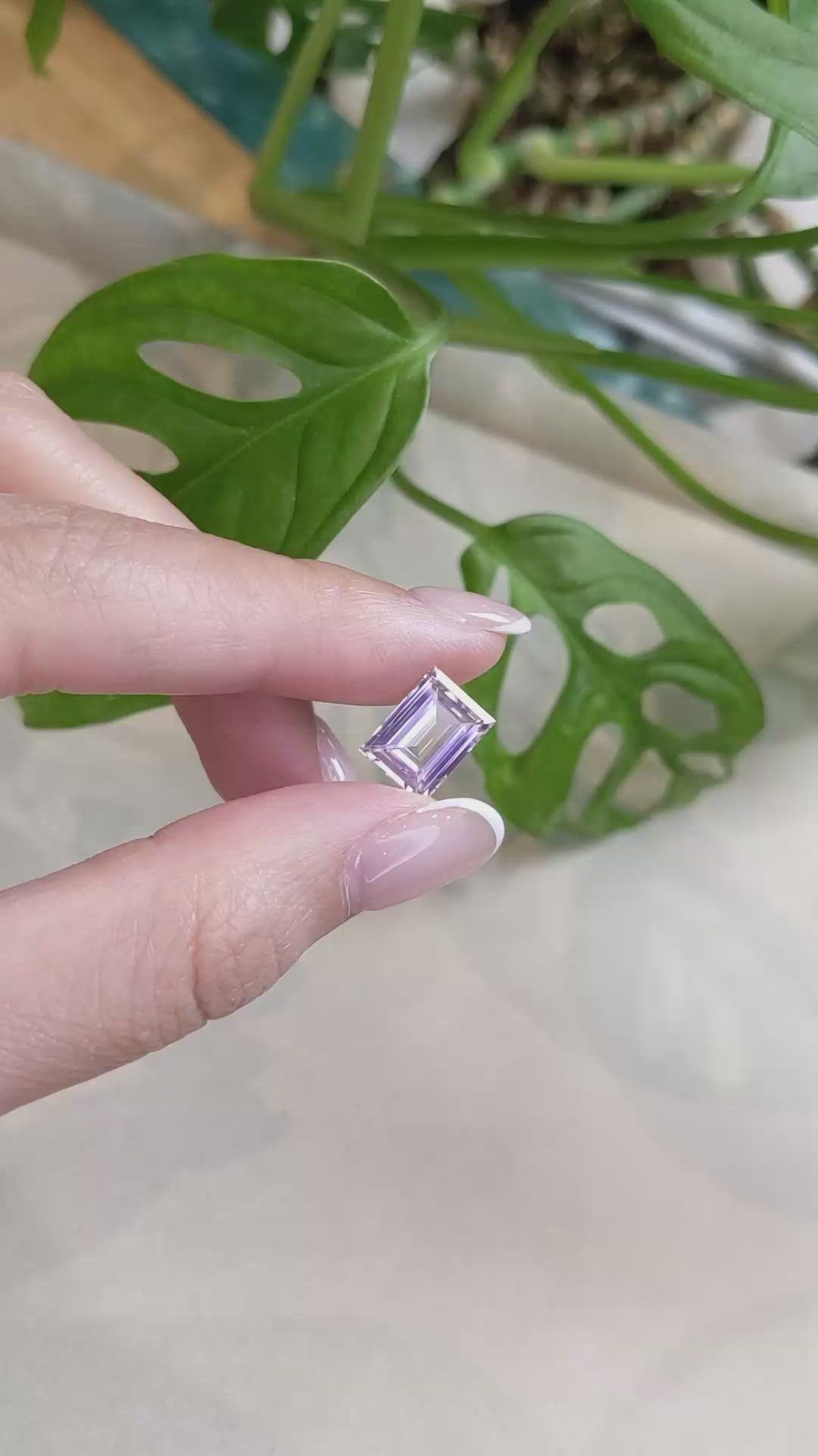 4.03 Ct. Pink Sapphire from Ceylon (Sri Lanka) Size Video