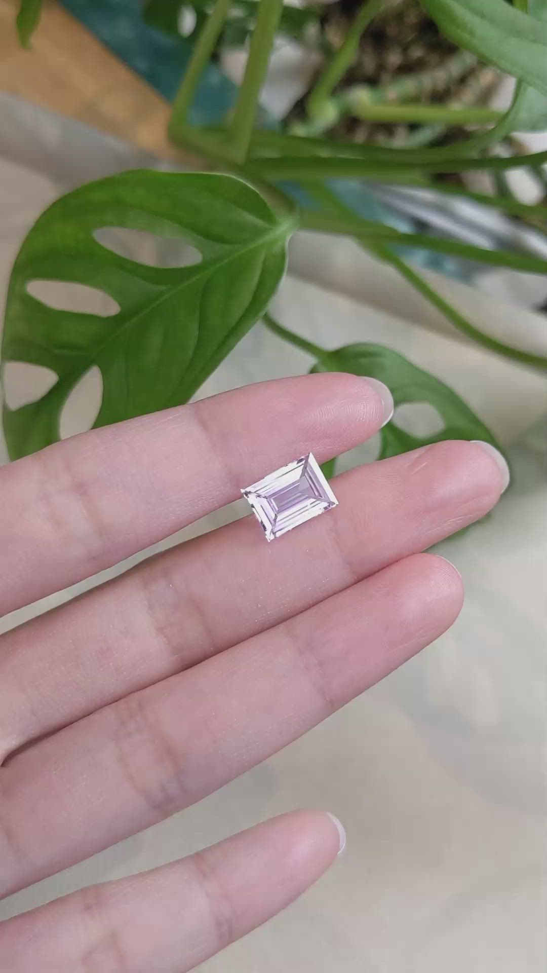 4.03 Ct. Pink Sapphire from Ceylon (Sri Lanka) Size Video
