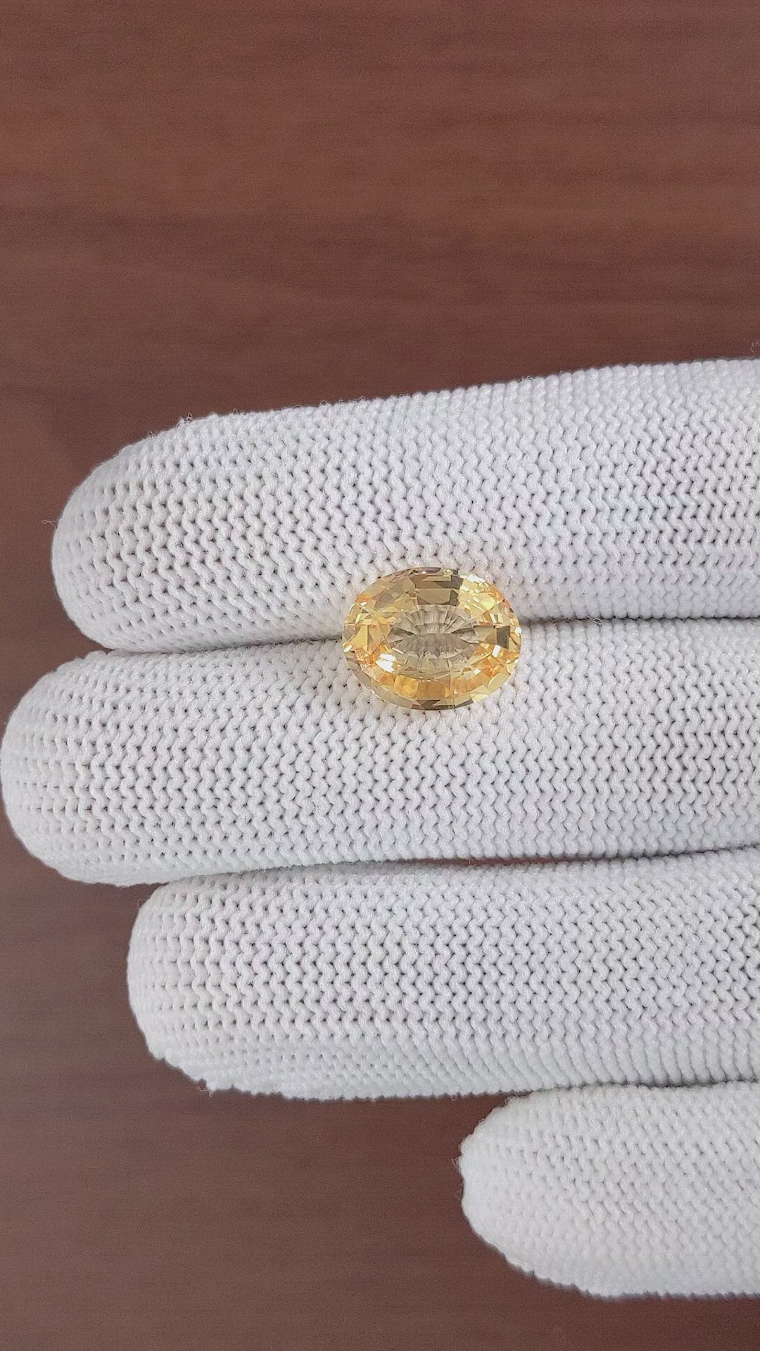 6.16 Ct. Peach Sapphire from Ceylon (Sri Lanka) Size Video