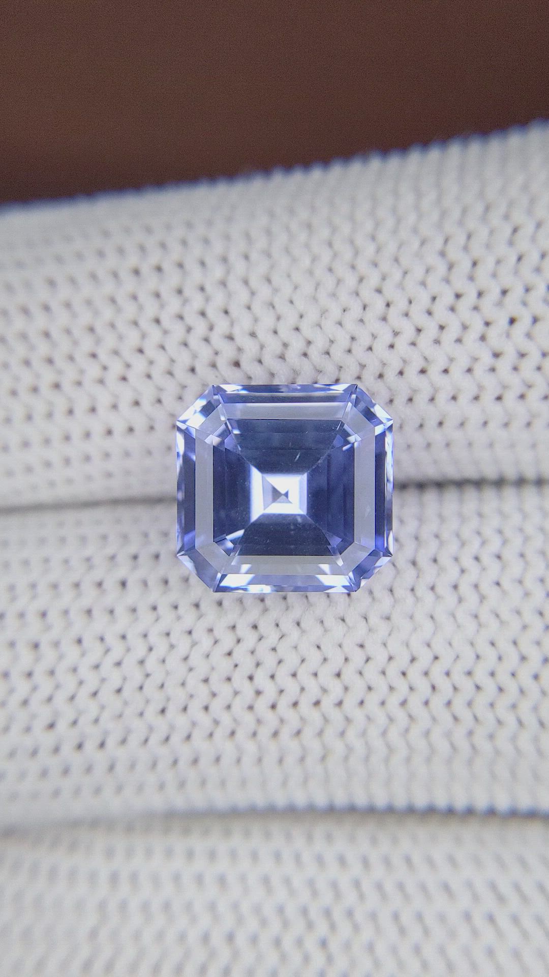6.50 Ct. Blue Sapphire from Ceylon (Sri Lanka) Size Video