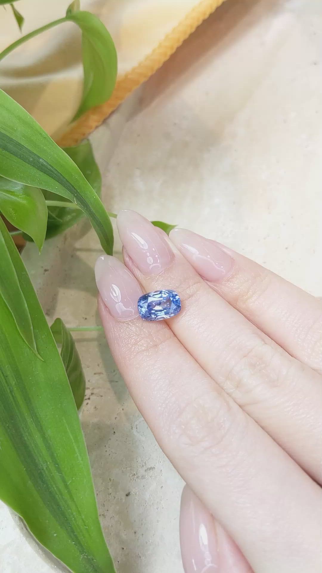 3.61 Ct. Blue Sapphire from Ceylon (Sri Lanka) Size Video