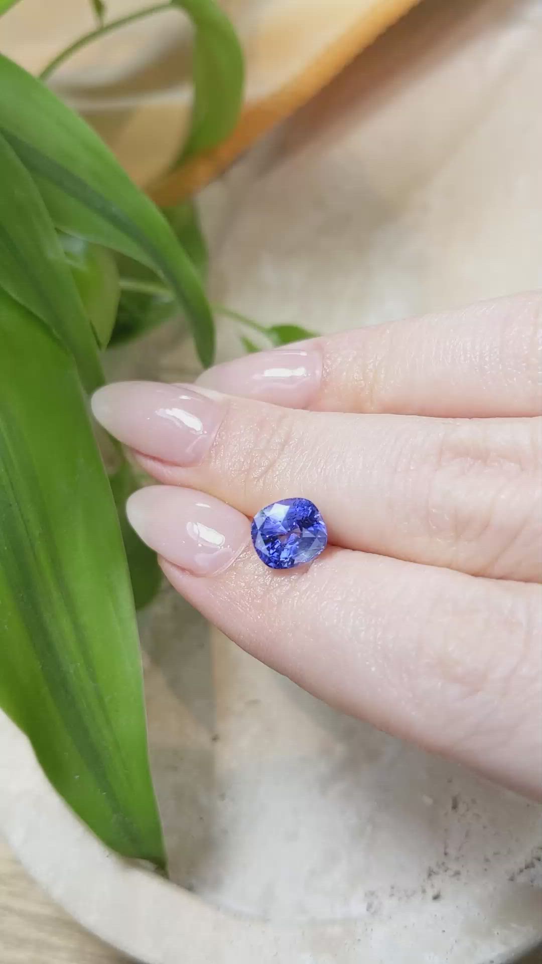3.05 Ct. Blue Sapphire from Ceylon (Sri Lanka) Size Video