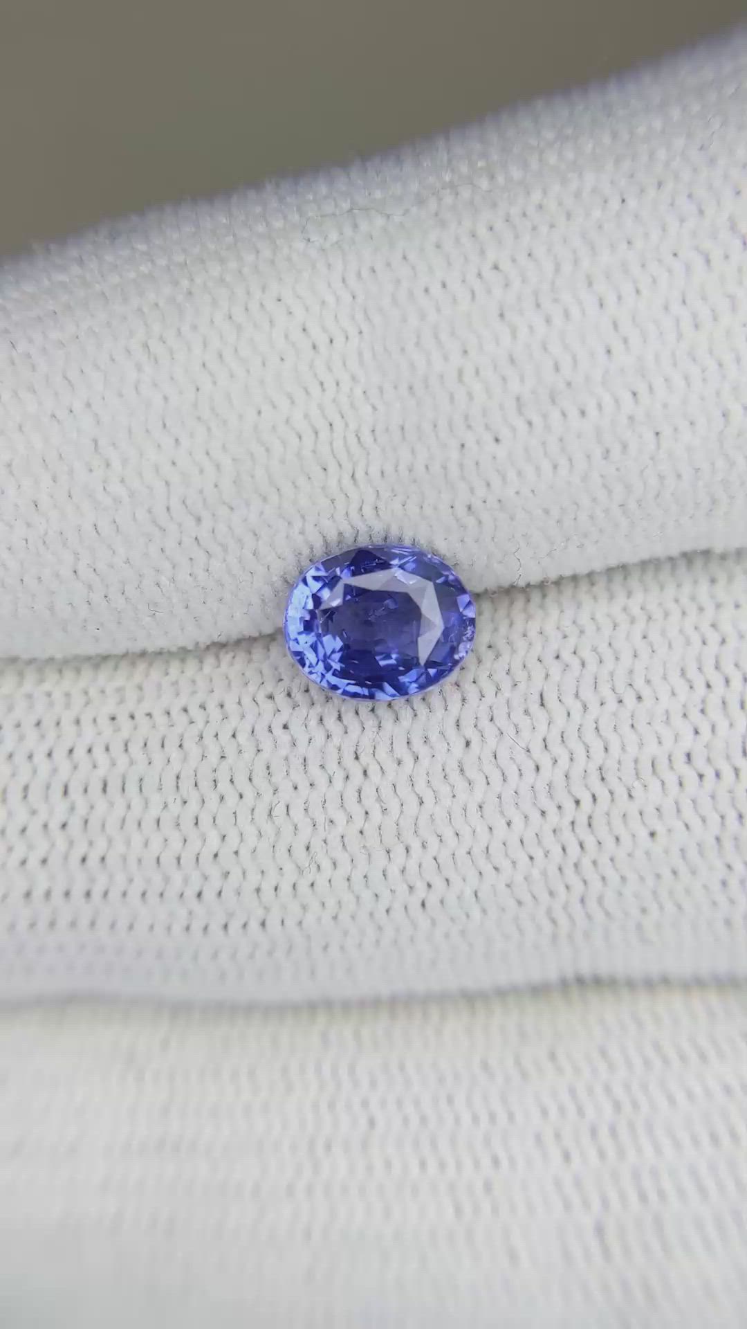 1.64 Ct. Blue Sapphire from Ceylon (Sri Lanka) Size Video