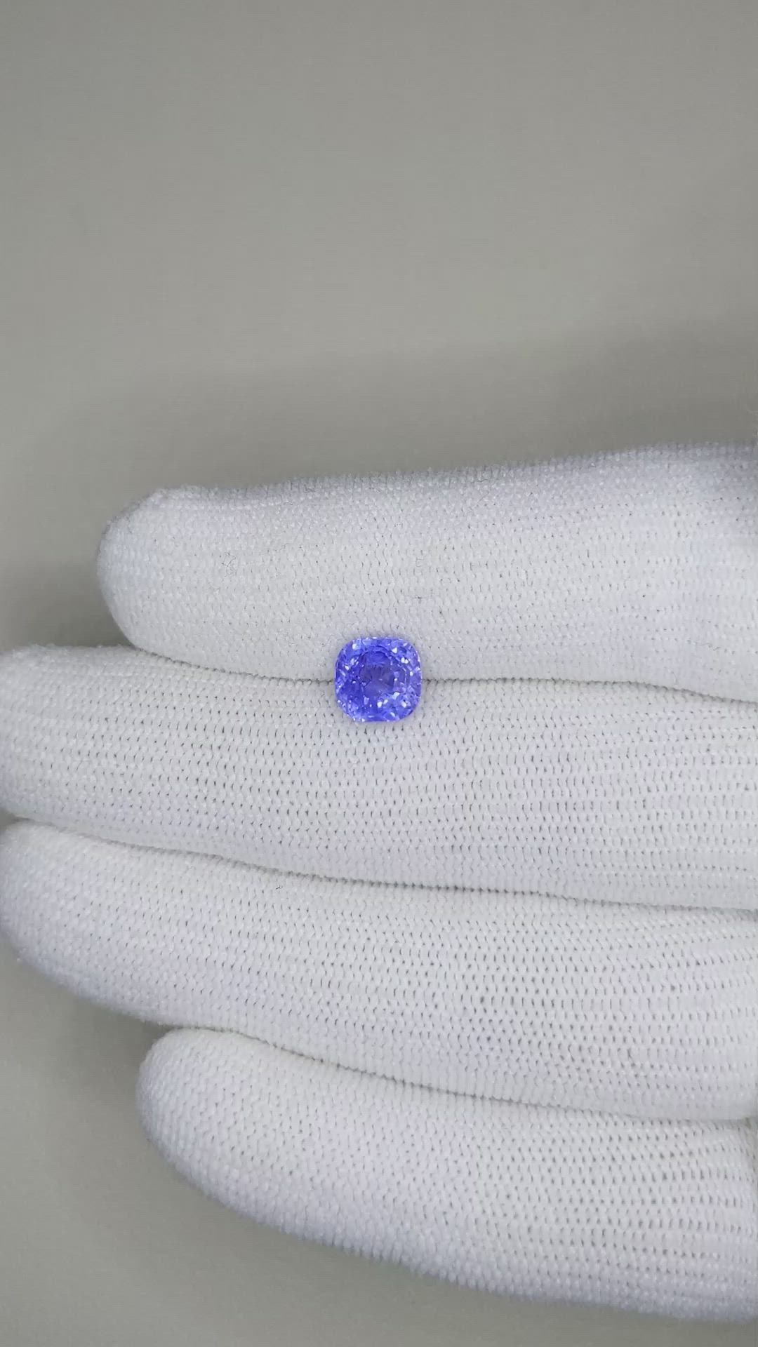 2.57 Ct. Blue Sapphire from Ceylon (Sri Lanka) Size Video