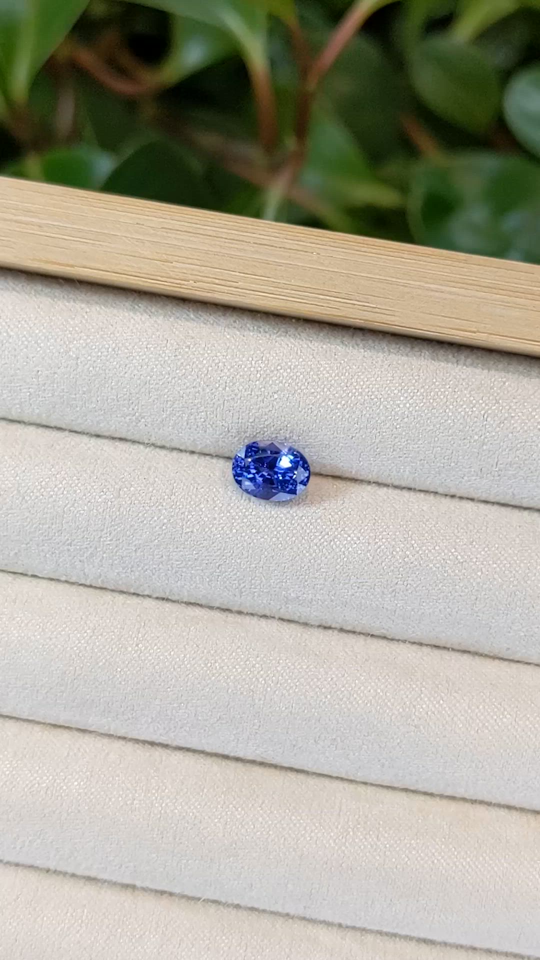 2.22 Ct. Blue Sapphire from Ceylon (Sri Lanka) Size Video