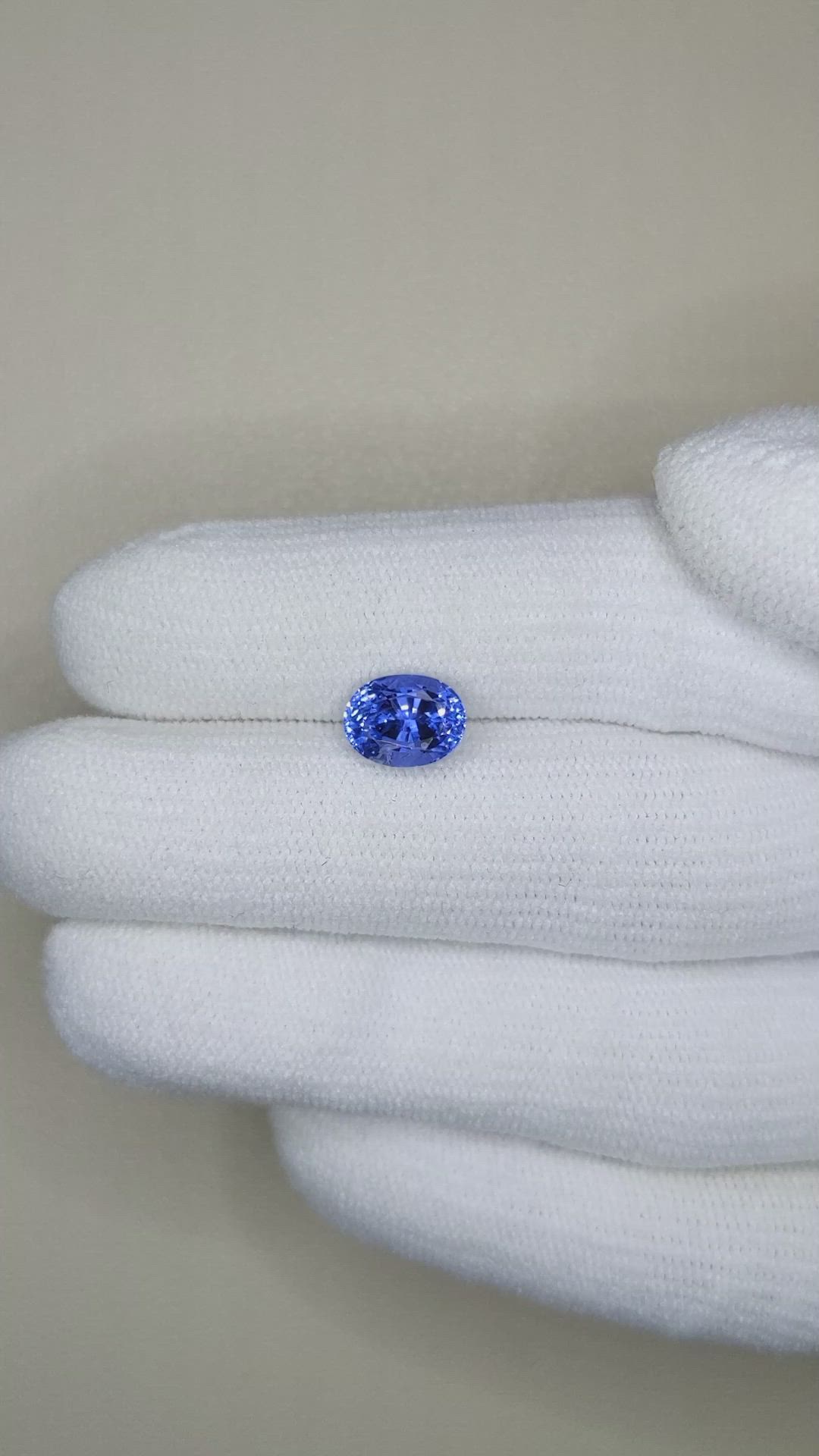 2.22 Ct. Blue Sapphire from Ceylon (Sri Lanka) Size Video