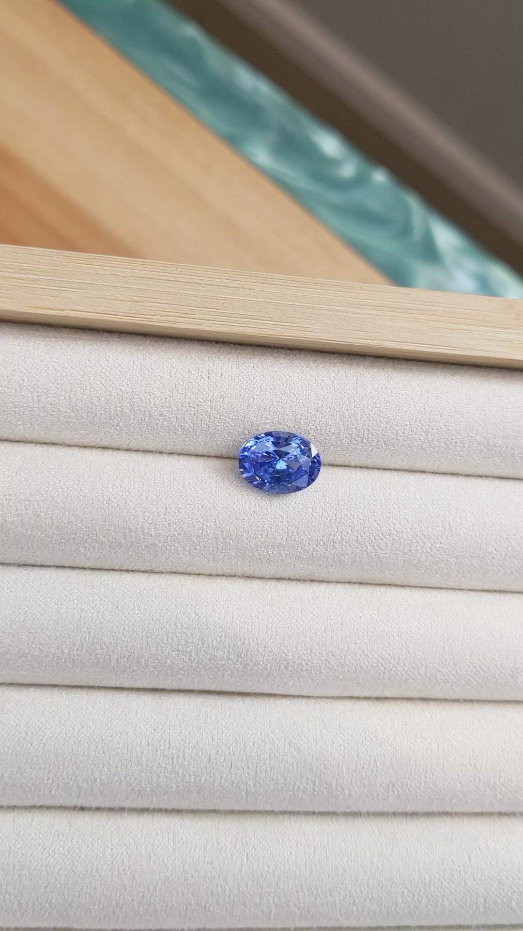 4.08 Ct. Blue Sapphire from Ceylon (Sri Lanka) Size Video
