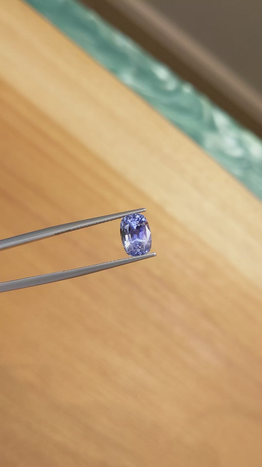 3.18 Ct. Blue Sapphire from Ceylon (Sri Lanka) Size Video