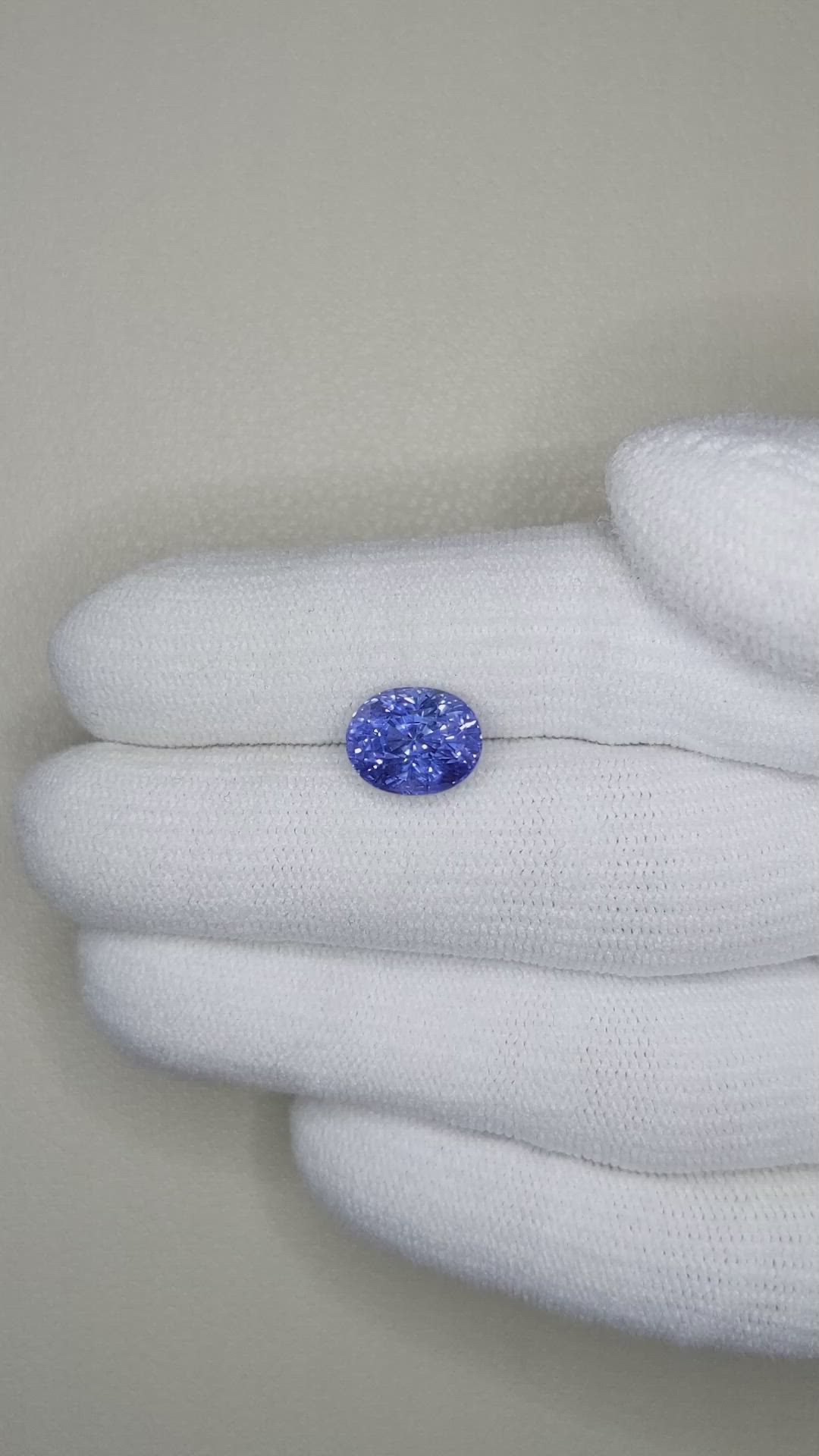 4.15 Ct. Blue Sapphire from Ceylon (Sri Lanka) Size Video