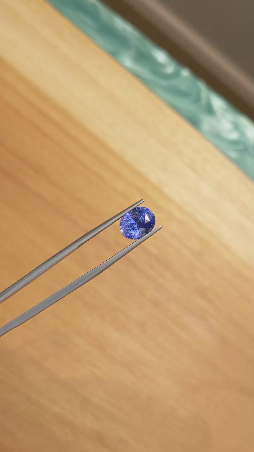 4.15 Ct. Blue Sapphire from Ceylon (Sri Lanka) Size Video