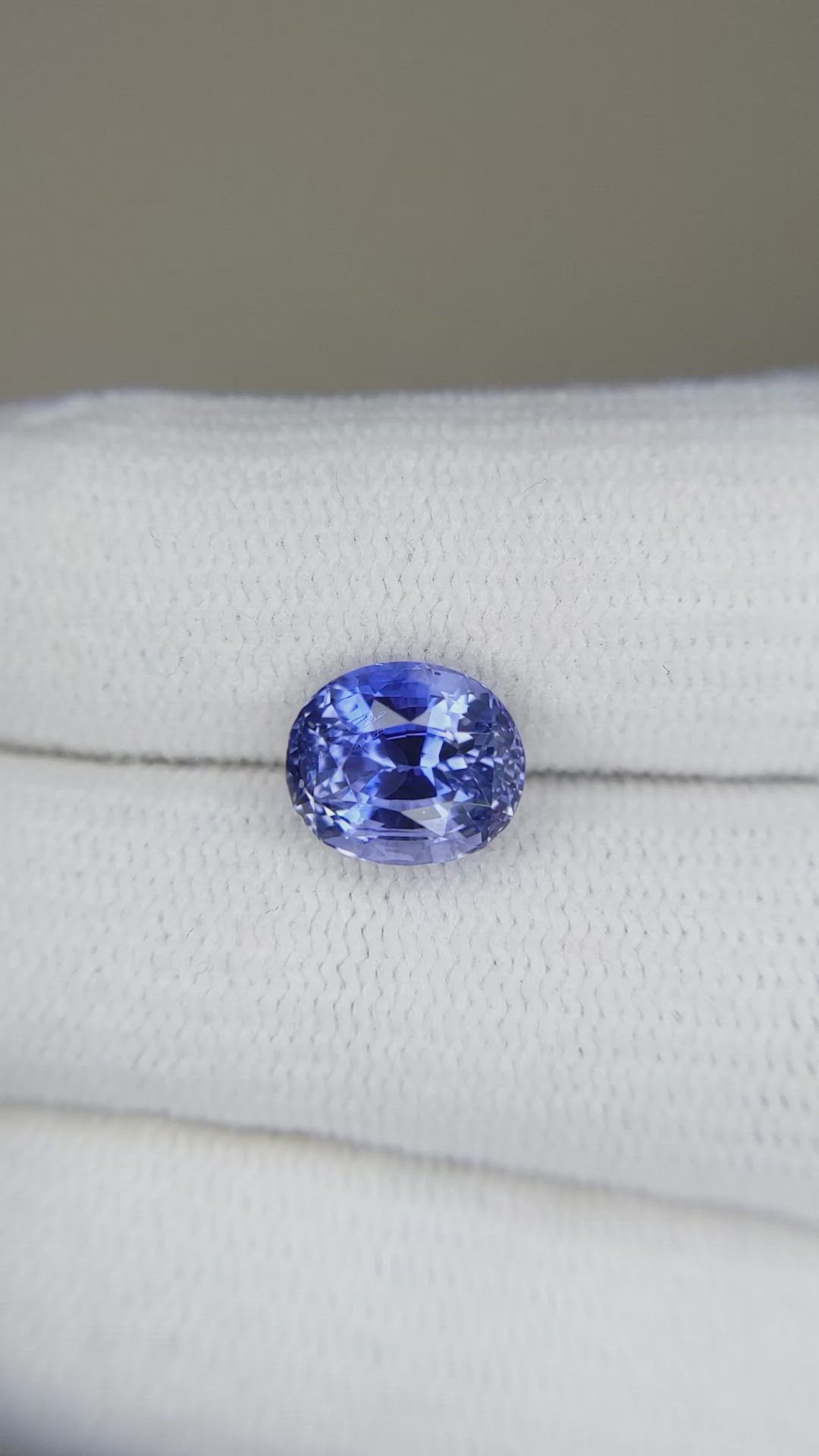 3.02 Ct. Blue Sapphire from Ceylon (Sri Lanka) Size Video