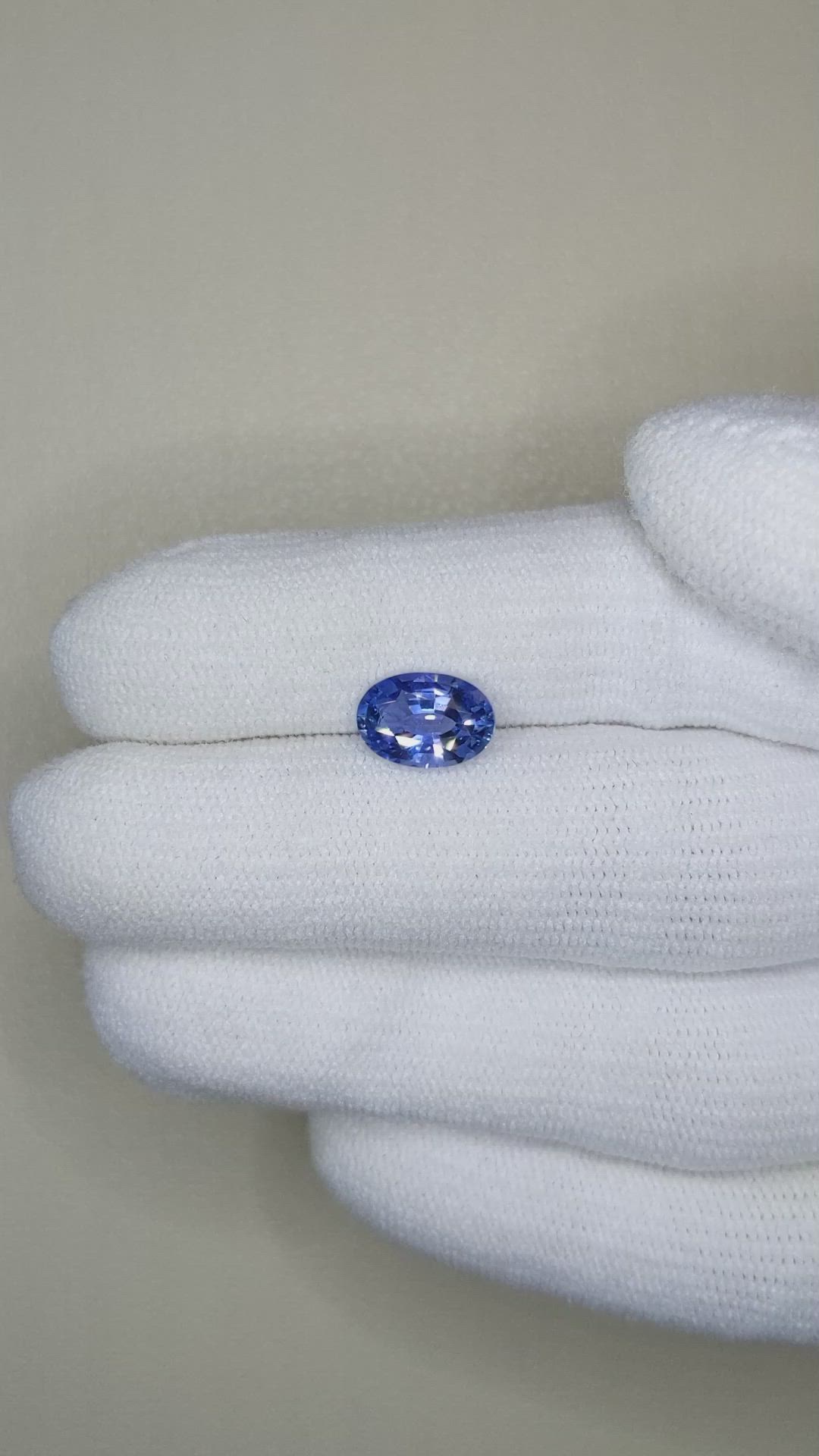 1.81 Ct. Blue Sapphire from Ceylon (Sri Lanka) Size Video