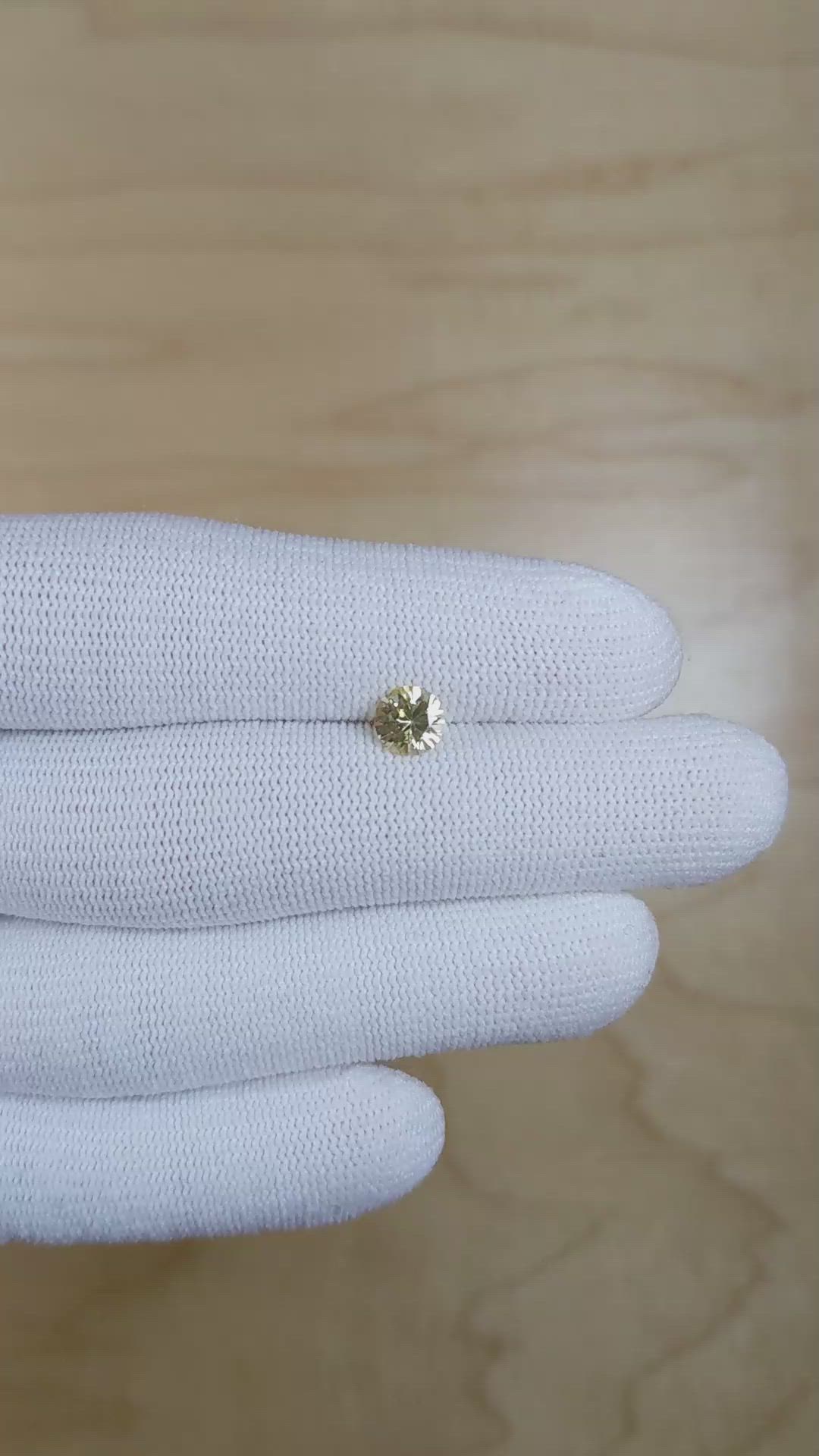 0.90 Ct. Yellow Sapphire from Ceylon (Sri Lanka) Size Video