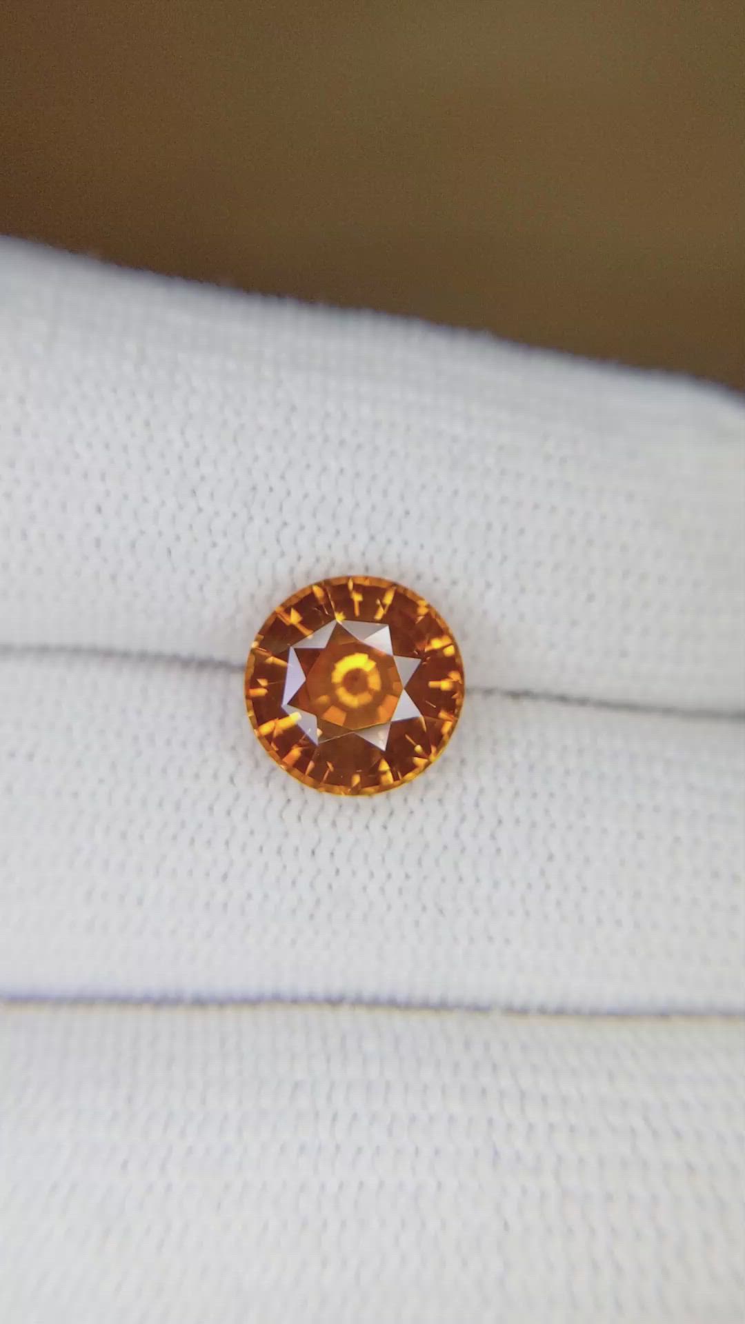 3.38 Ct. Orange Sapphire from Ceylon (Sri Lanka) Size Video