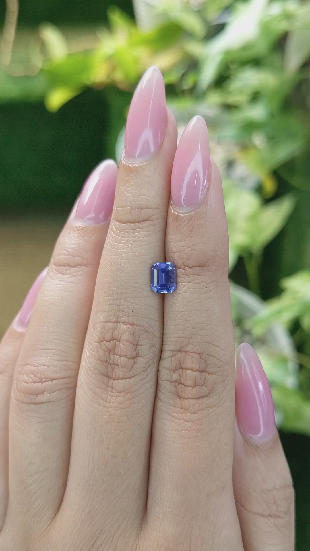 1.01 Ct. Blue Sapphire from Ceylon (Sri Lanka) Size Video