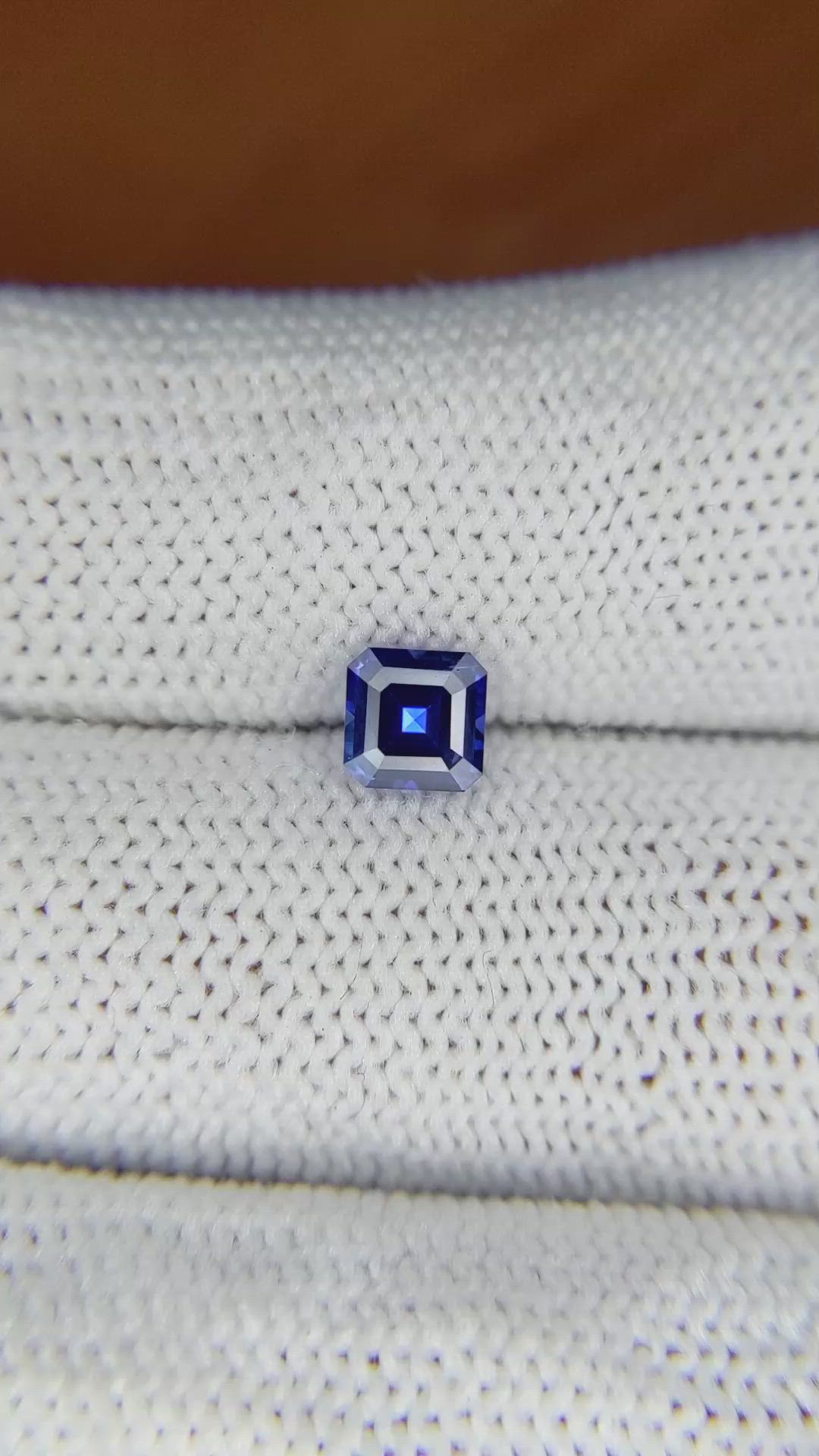 0.75 Ct. Blue Sapphire from Ceylon (Sri Lanka) Size Video