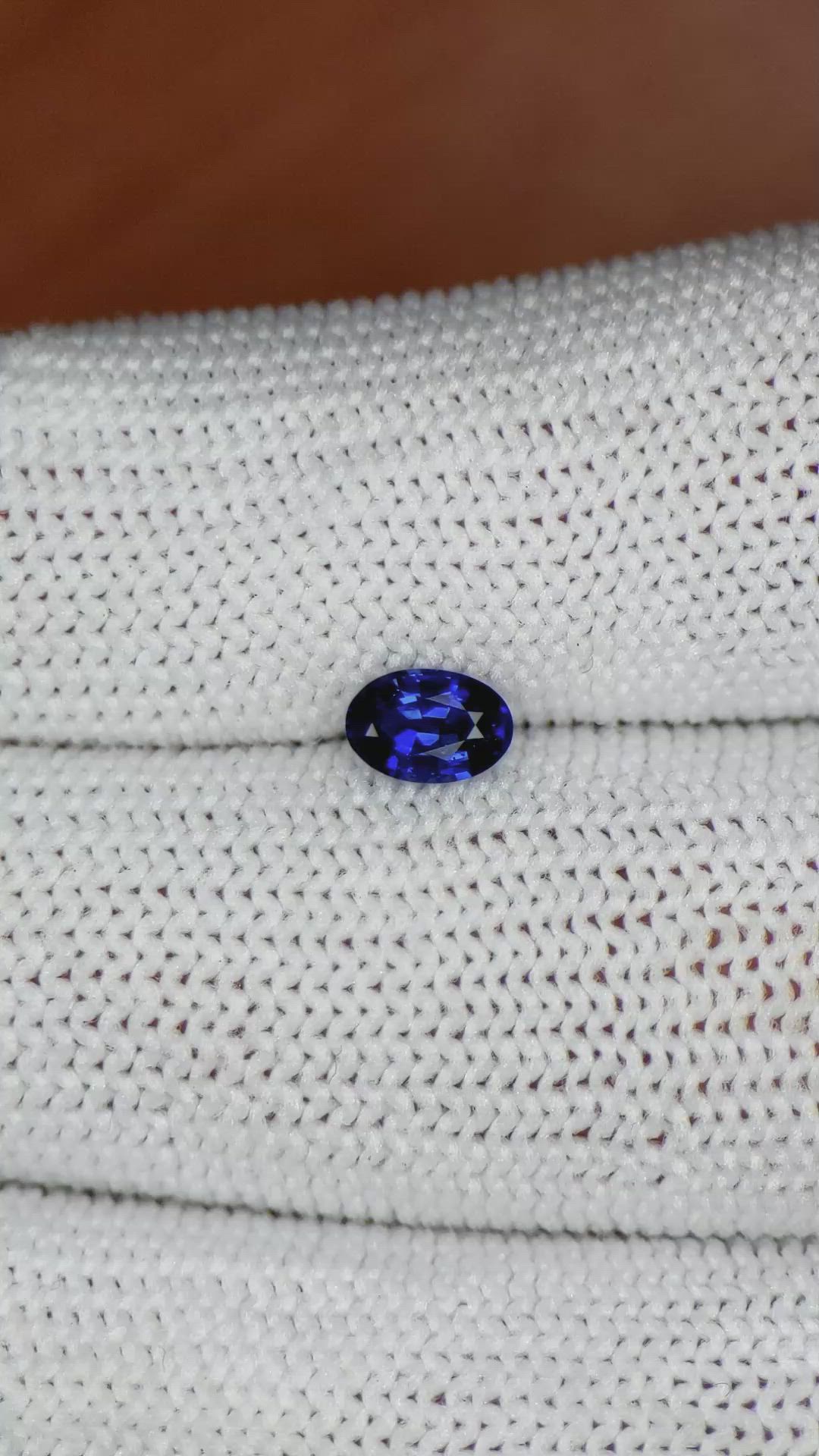 0.60 Ct. Blue Sapphire from Ceylon (Sri Lanka) Size Video