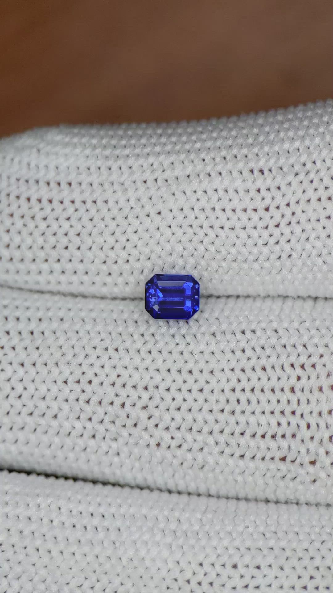 0.68 Ct. Blue Sapphire from Ceylon (Sri Lanka) Size Video