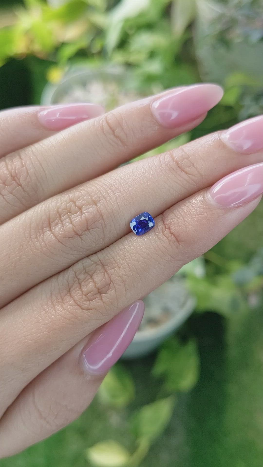 0.70 Ct. Blue Sapphire from Ceylon (Sri Lanka) Size Video