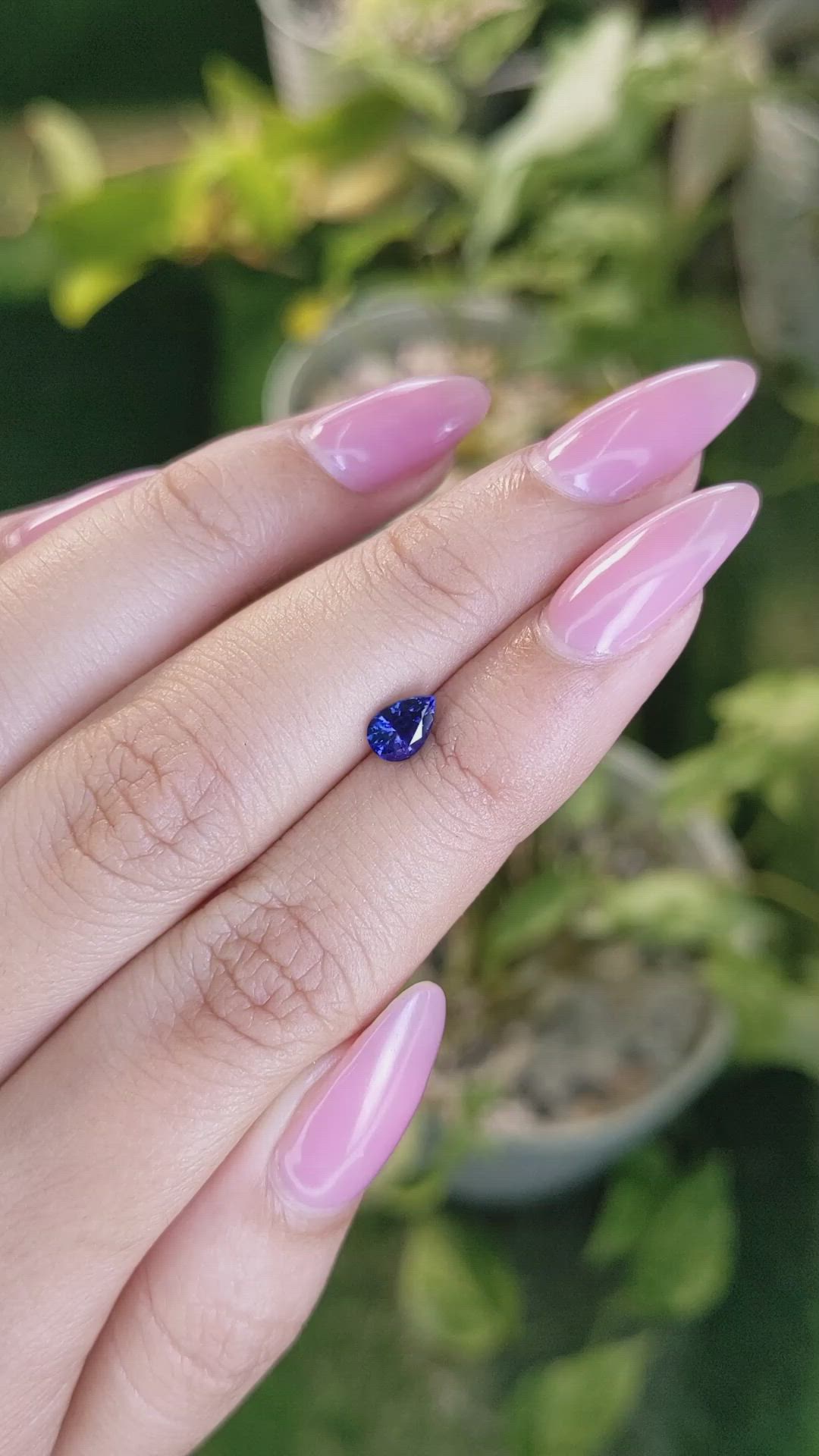 0.65 Ct. Blue Sapphire from Ceylon (Sri Lanka) Size Video