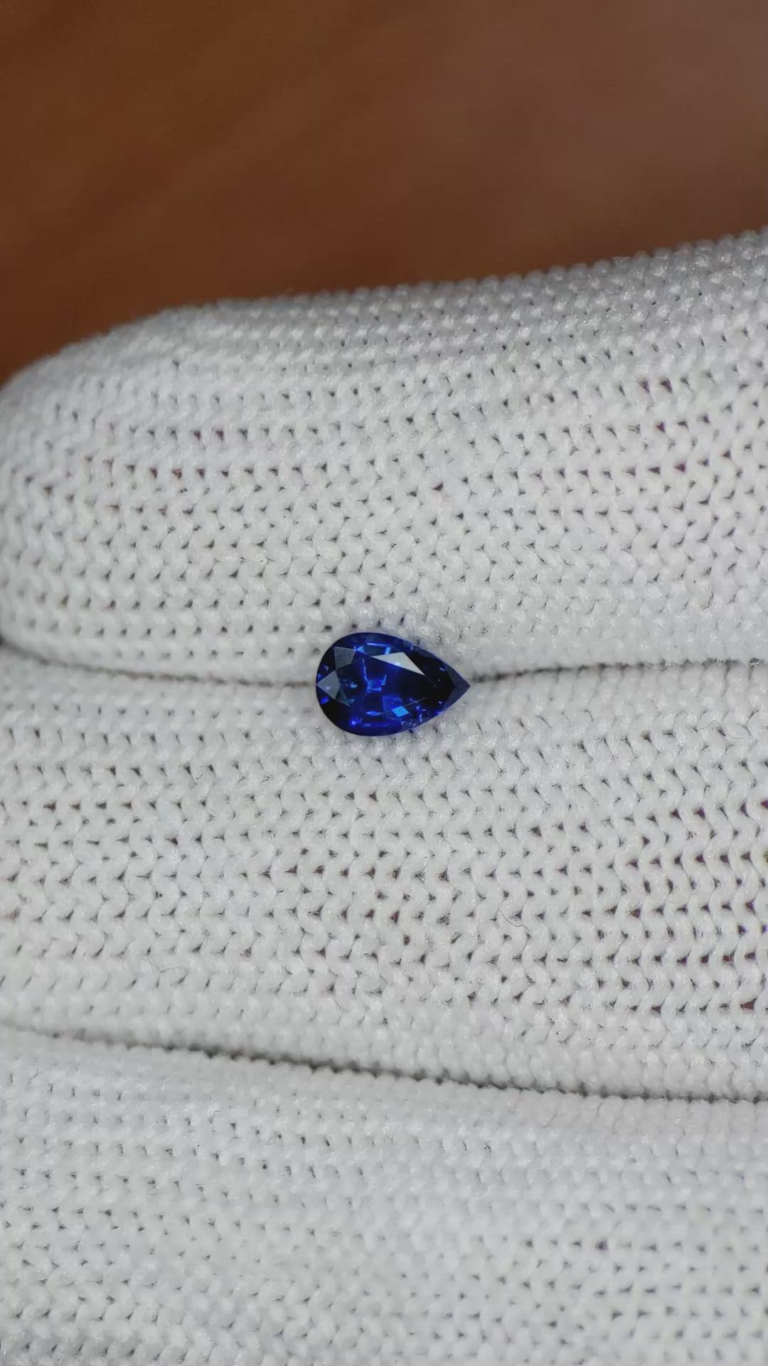 0.65 Ct. Blue Sapphire from Ceylon (Sri Lanka) Size Video