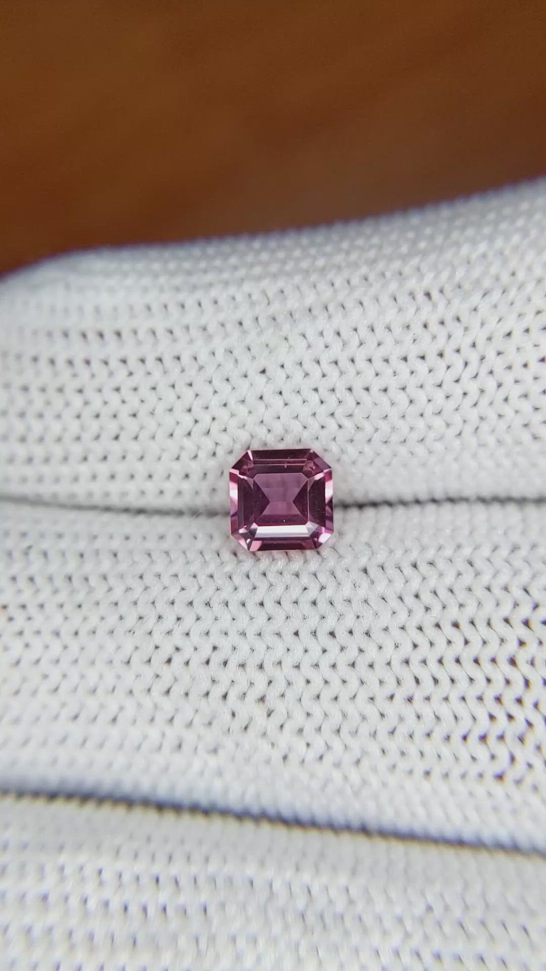 0.92 Ct. Pink Sapphire from Ceylon (Sri Lanka) Size Video