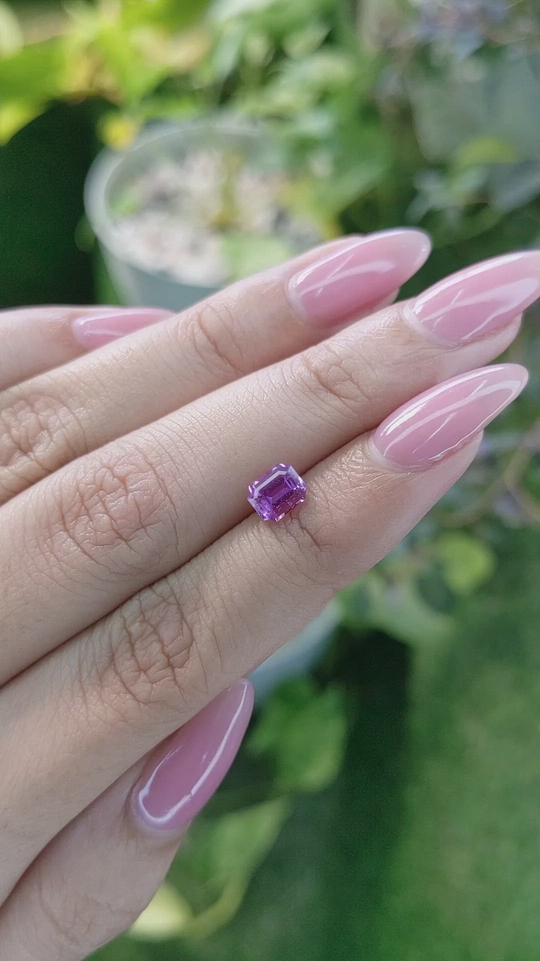 1.04 Ct. Pinkish Purple Sapphire from Ceylon (Sri Lanka) Size Video
