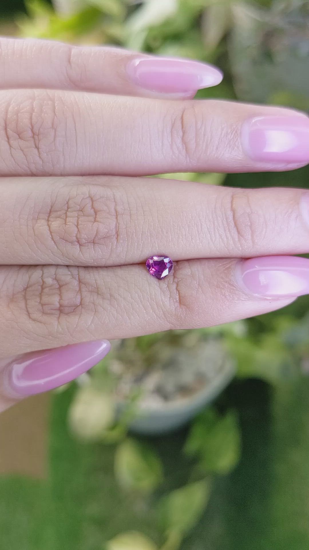 0.44 Ct. Pinkish Purple Sapphire from Ceylon (Sri Lanka) Size Video