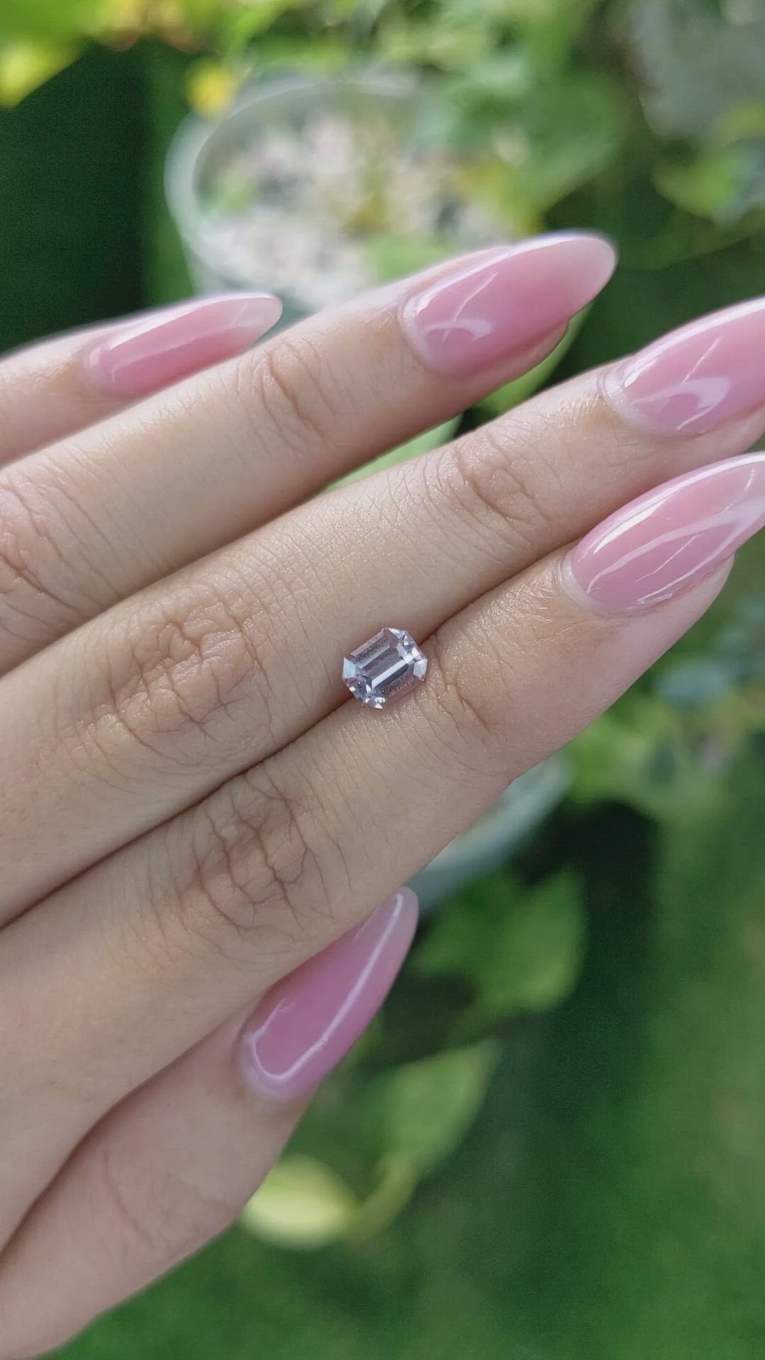 1.05 Ct. Purplish Pink Sapphire from Ceylon (Sri Lanka) Size Video