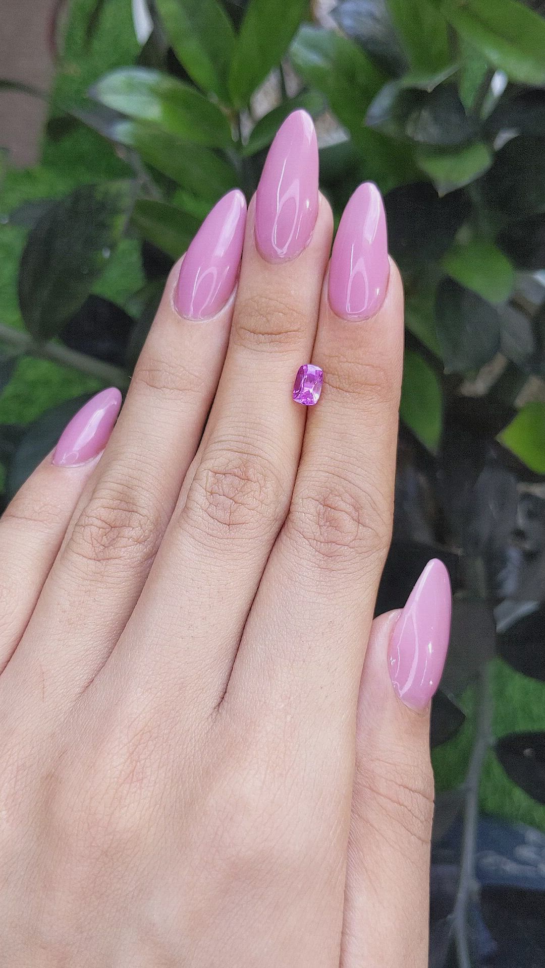 1.05 Ct. Pink Sapphire from Ceylon (Sri Lanka) Size Video