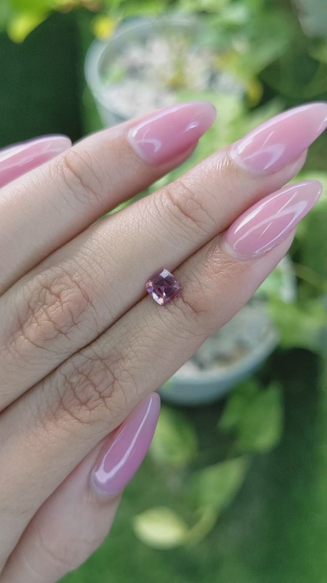 0.69 Ct. Pinkish Brown Sapphire from Ceylon (Sri Lanka) Size Video