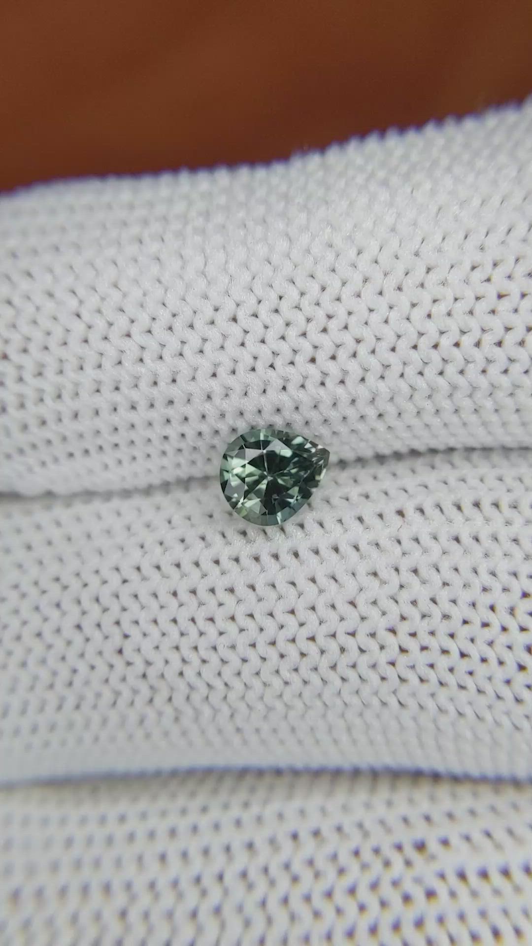 0.71 Ct. Green Sapphire from Ceylon (Sri Lanka) Size Video