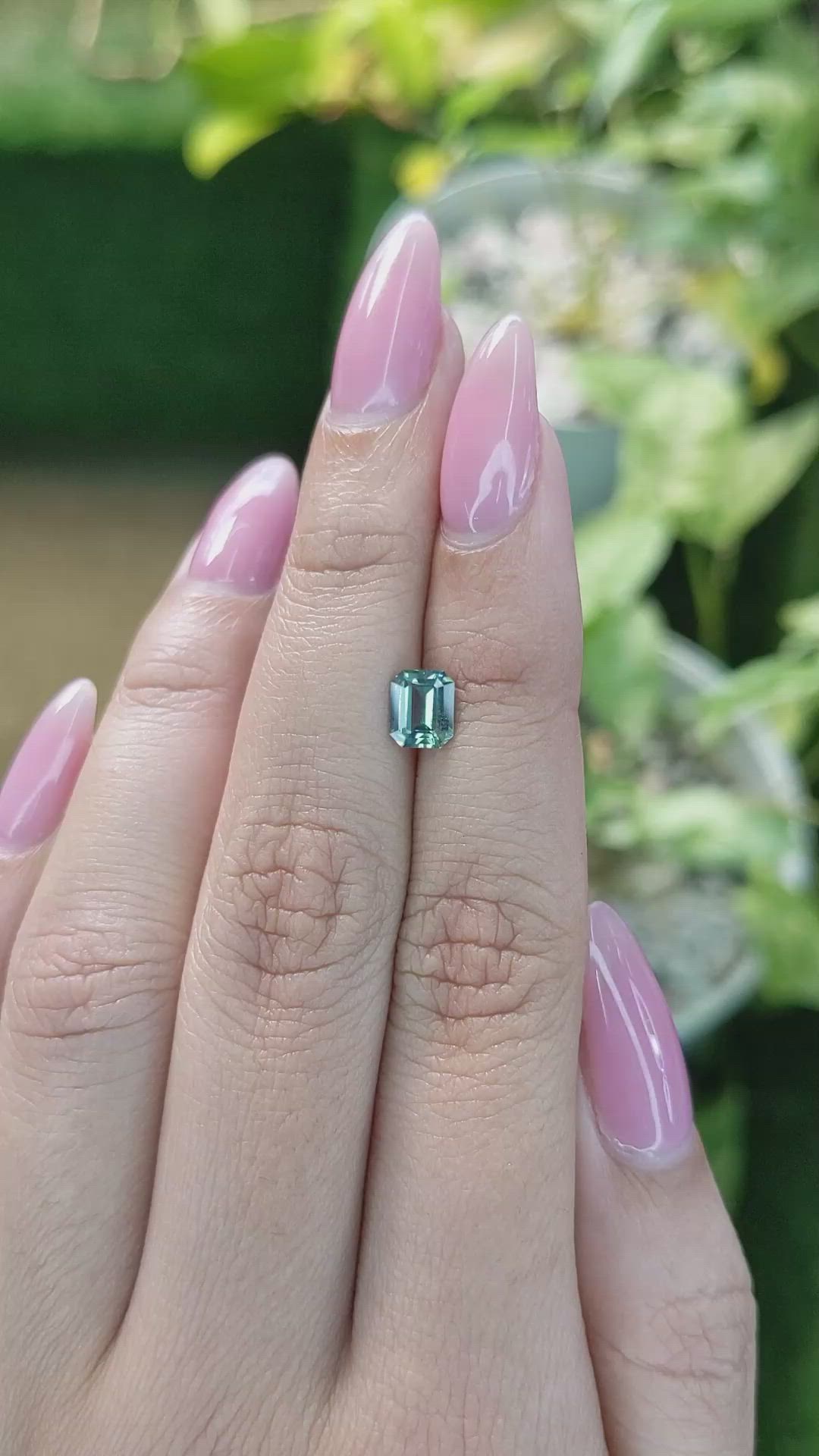 0.88 Ct. Green Sapphire from Ceylon (Sri Lanka) Size Video
