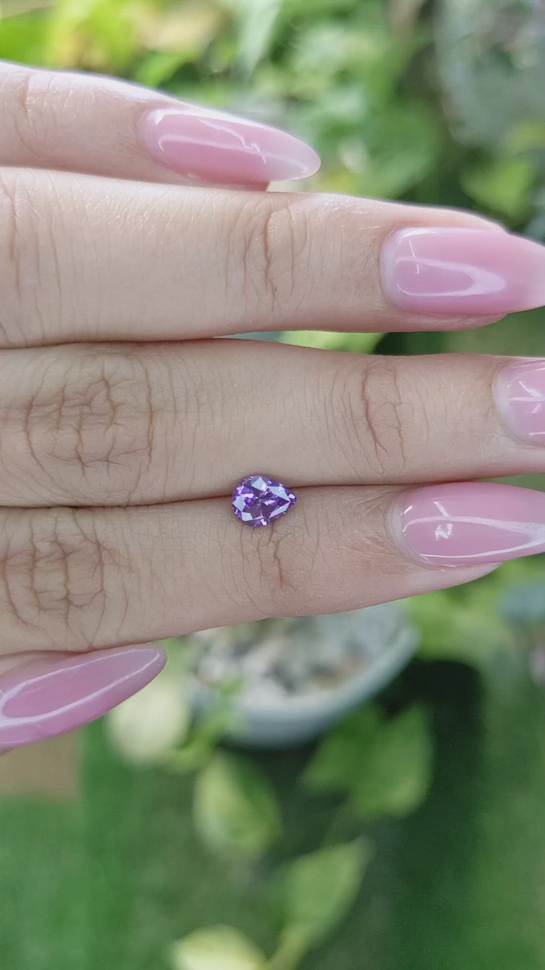0.69 Ct. Pinkish Purple Sapphire from Ceylon (Sri Lanka) Size Video