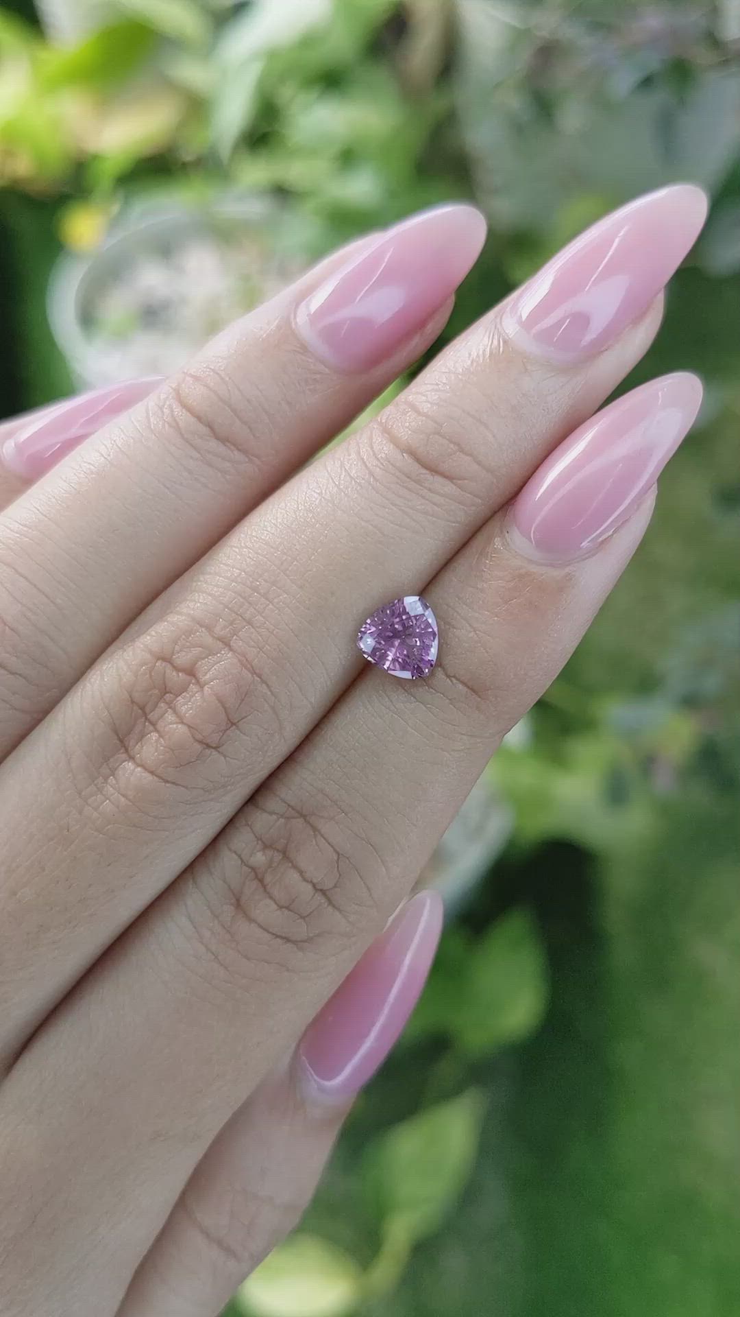 1.23 Ct. Purplish Pink Sapphire from Ceylon (Sri Lanka) Size Video