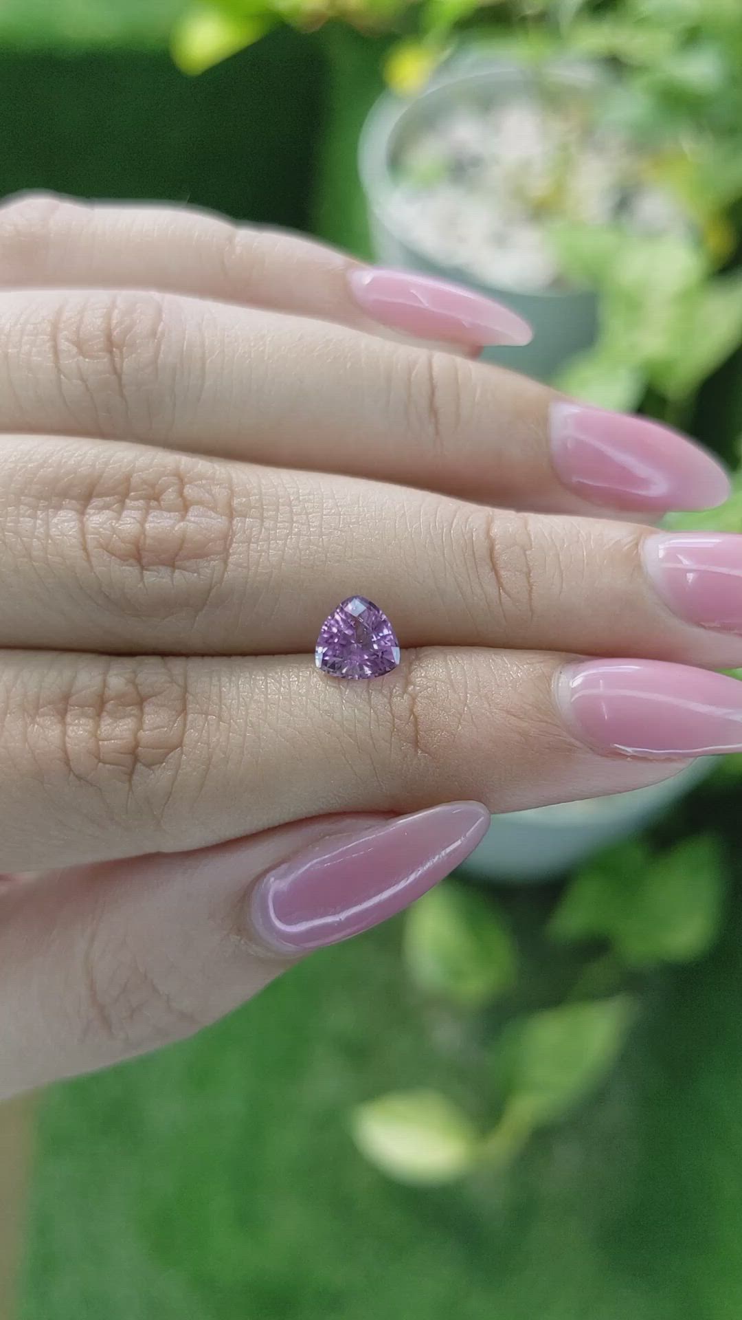 1.23 Ct. Purplish Pink Sapphire from Ceylon (Sri Lanka) Size Video