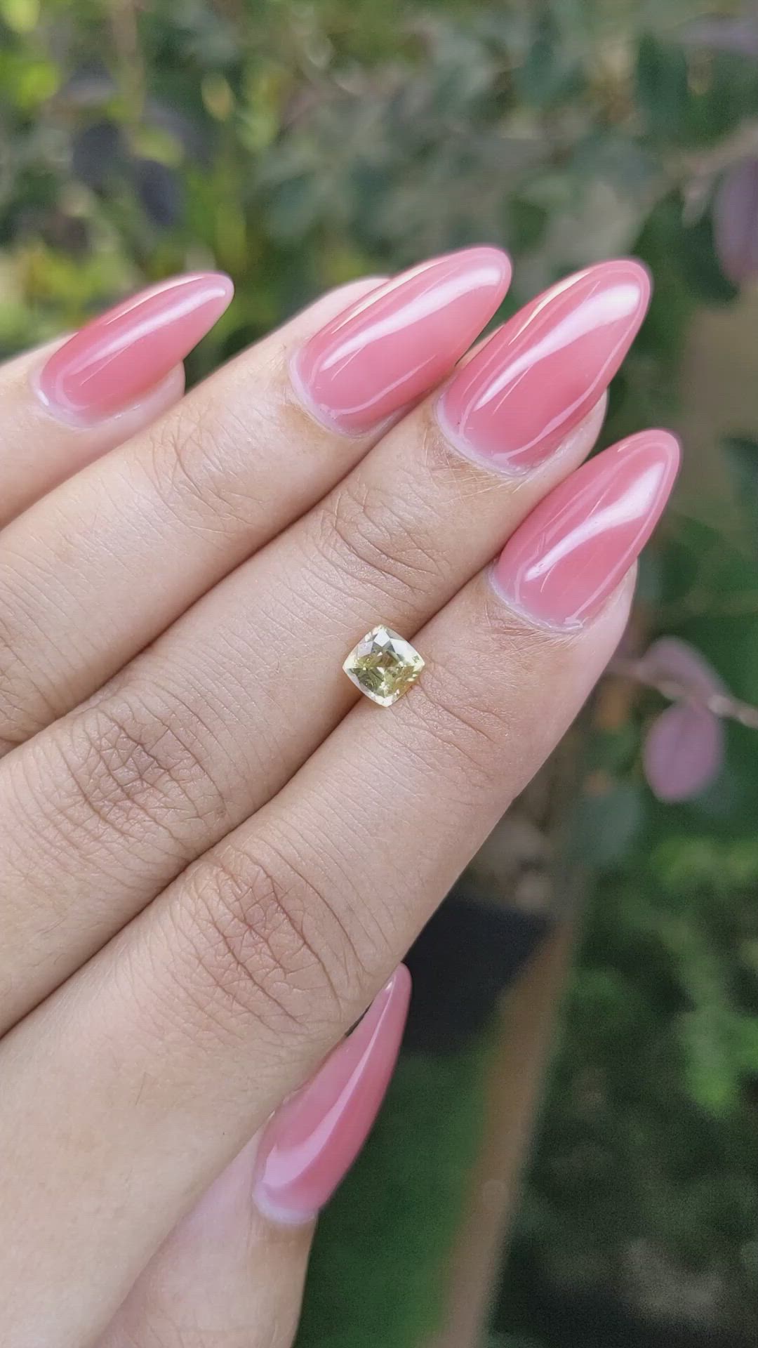 0.75 Ct. Yellow Sapphire from Ceylon (Sri Lanka) Size Video