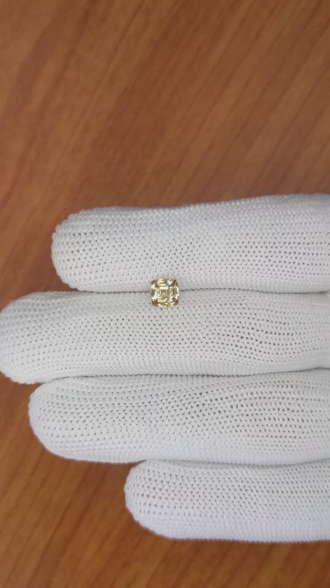 0.76 Ct. Peach Sapphire from Ceylon (Sri Lanka) Size Video