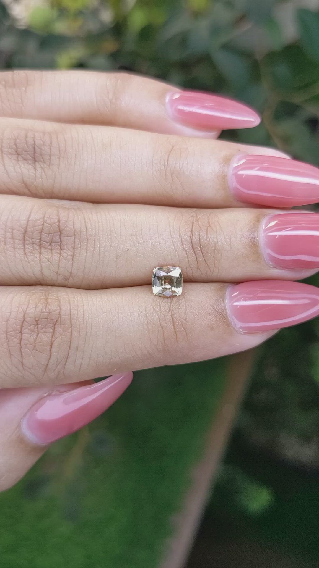 0.76 Ct. Peach Sapphire from Ceylon (Sri Lanka) Size Video