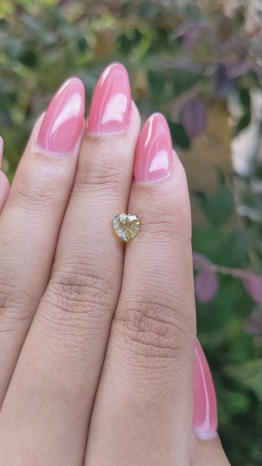 1.04 Ct. Yellow Sapphire from Ceylon (Sri Lanka) Size Video