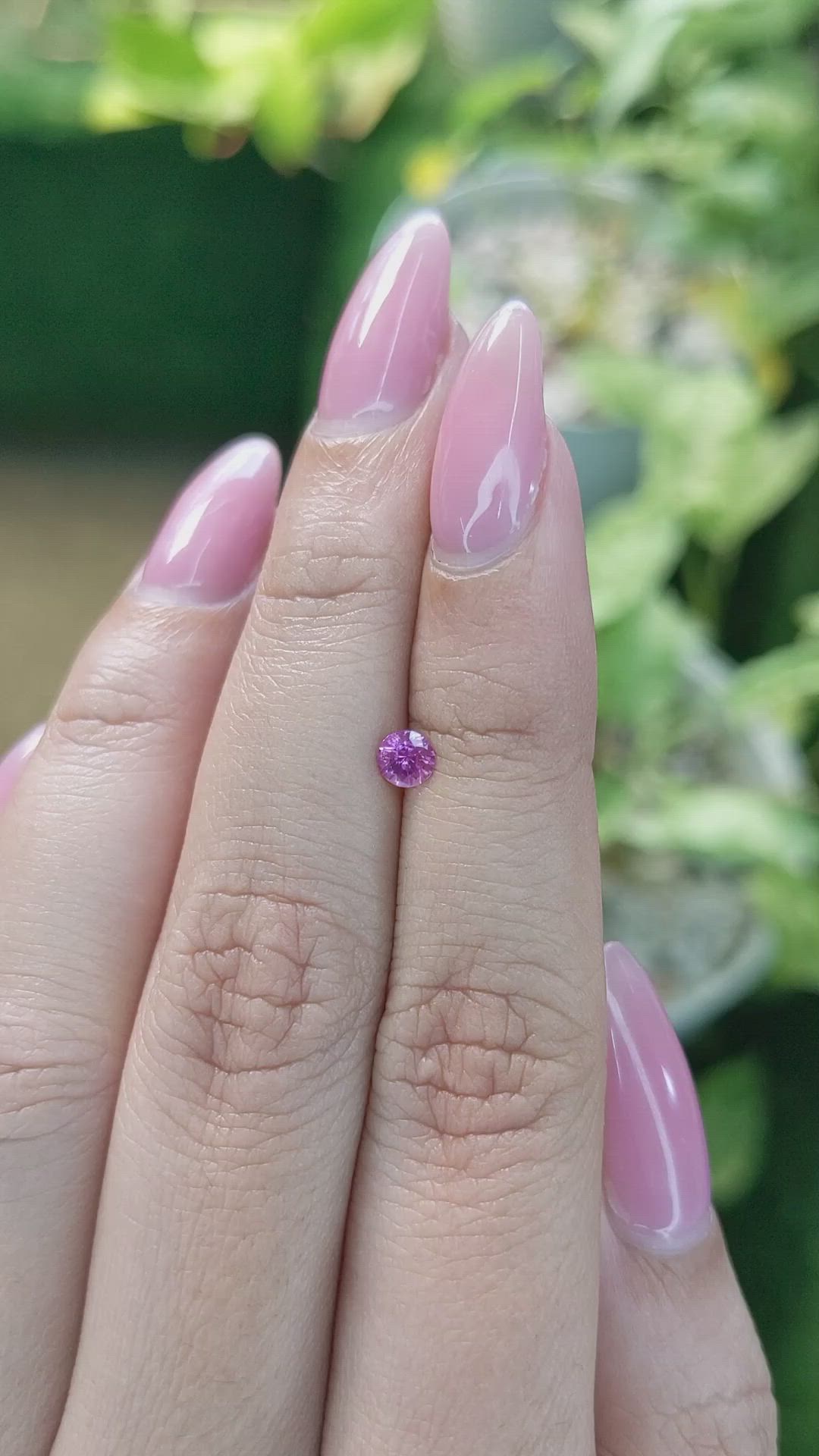 0.28 Ct. Pinkish Purple Sapphire from Ceylon (Sri Lanka) Size Video