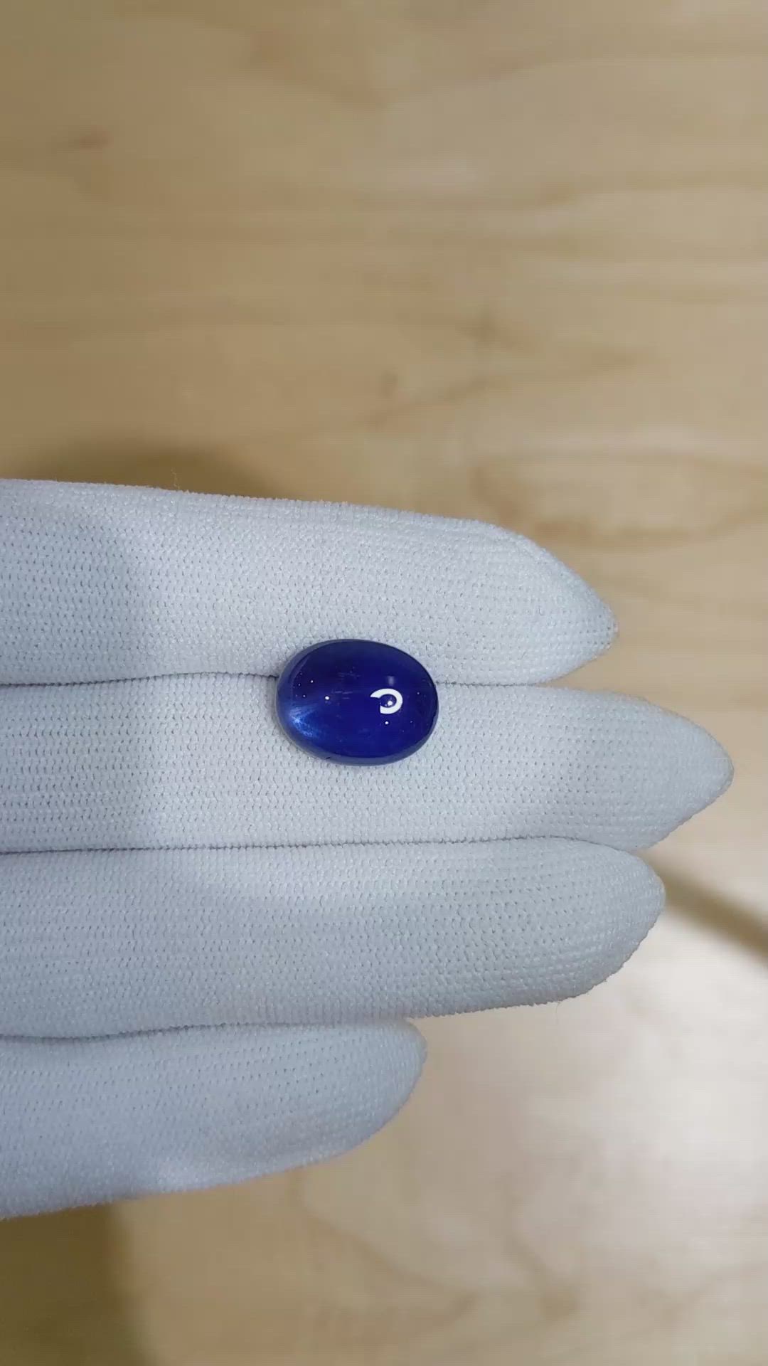 10.13 Ct. Blue Star Sapphire from Burma (Myanmar) Size Video