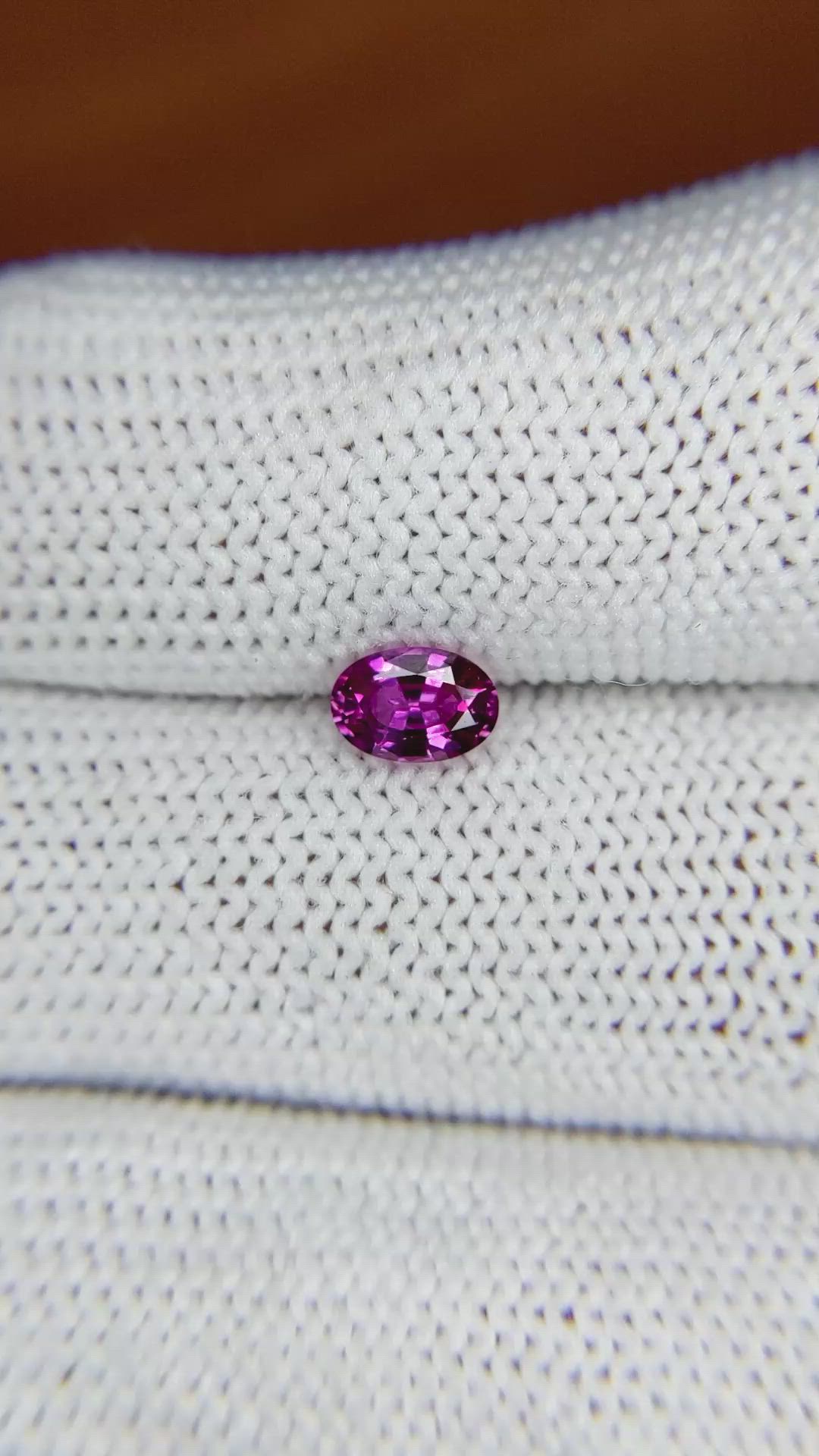 0.66 Ct. Pinkish Purple Sapphire from Ceylon (Sri Lanka) Size Video