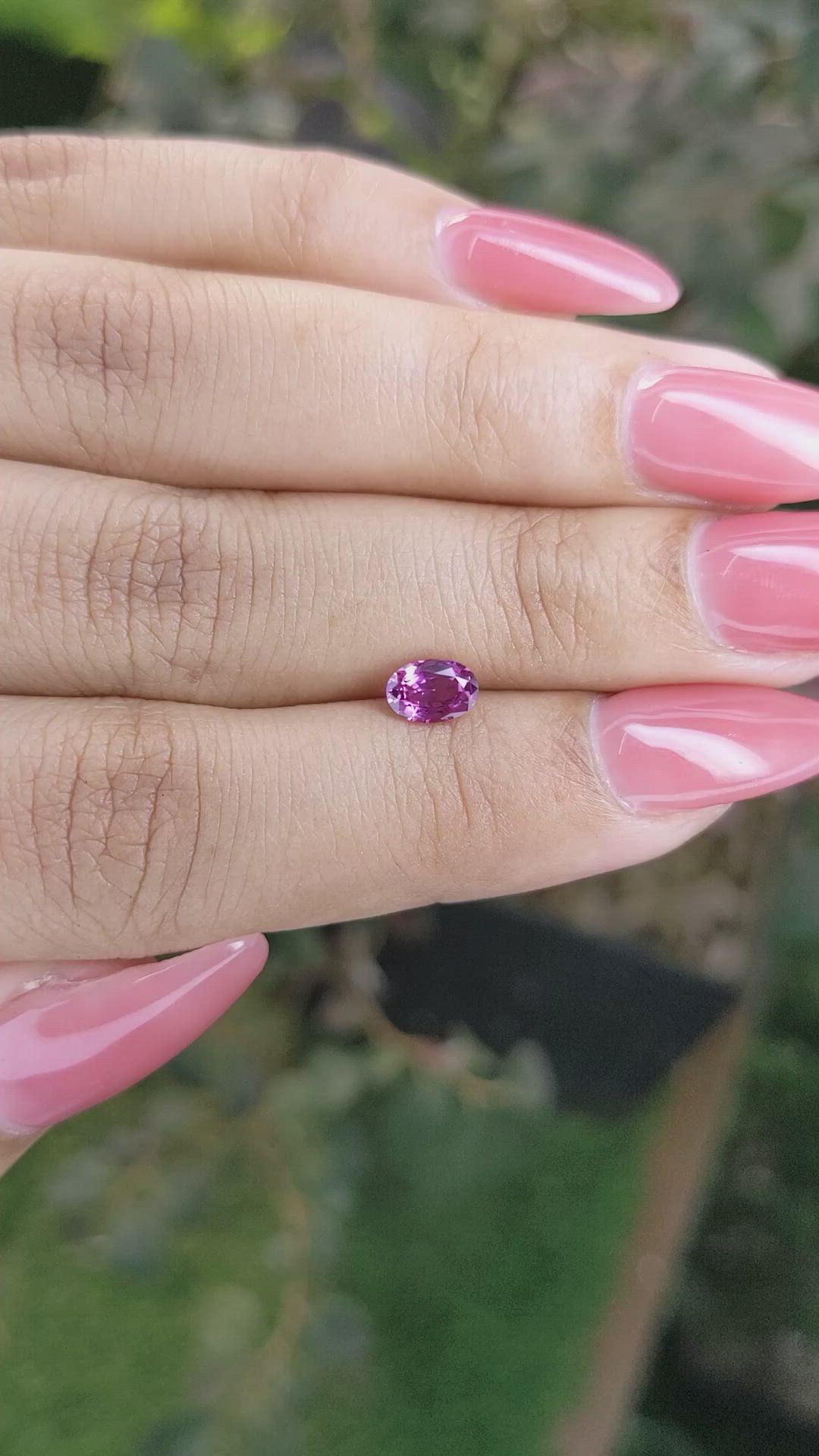 0.66 Ct. Pinkish Purple Sapphire from Ceylon (Sri Lanka) Size Video