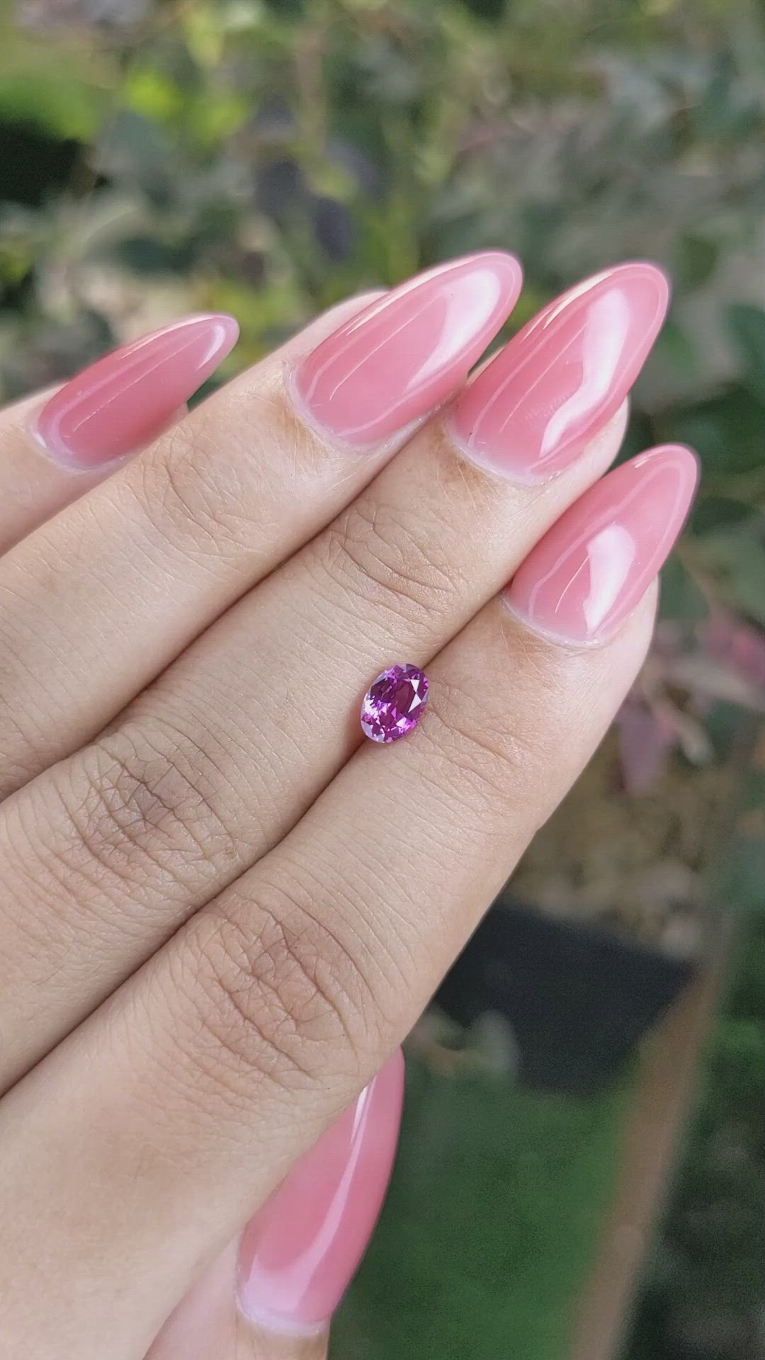 0.66 Ct. Pinkish Purple Sapphire from Ceylon (Sri Lanka) Size Video