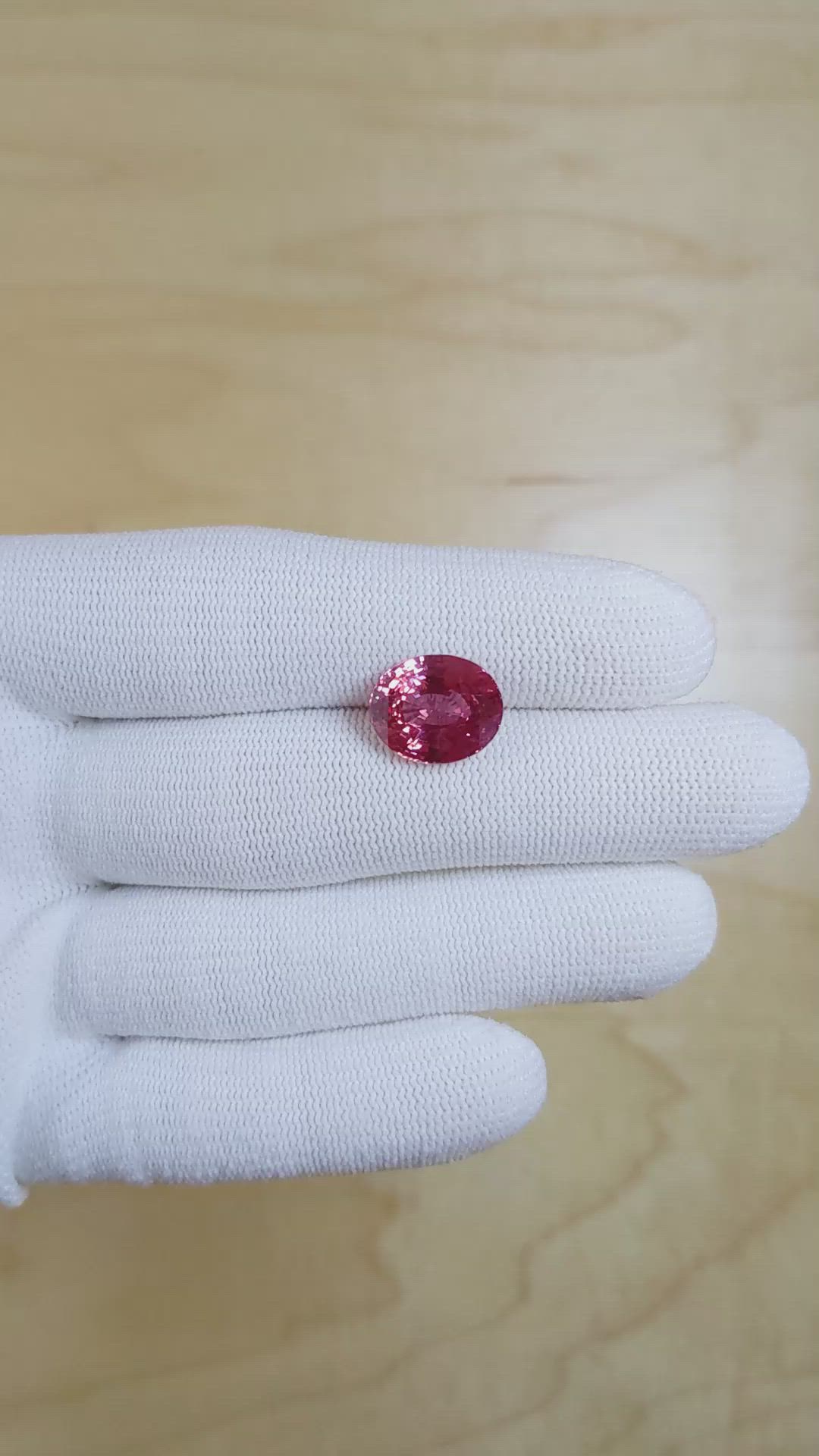 7.51 Ct. Padparadscha Sapphire from Madagascar Size Video