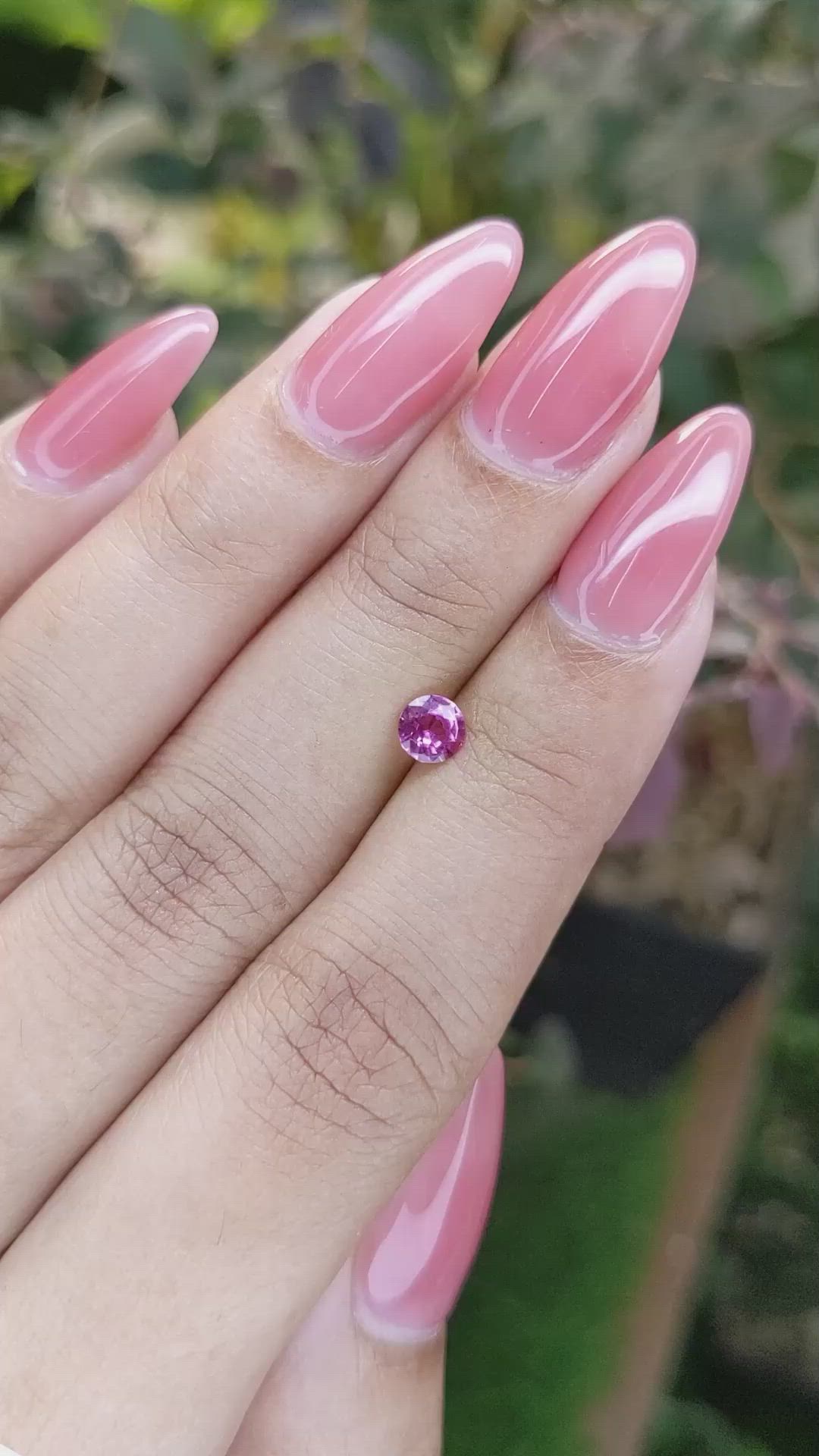 0.42 Ct. Pinkish Purple Sapphire from Ceylon (Sri Lanka) Size Video