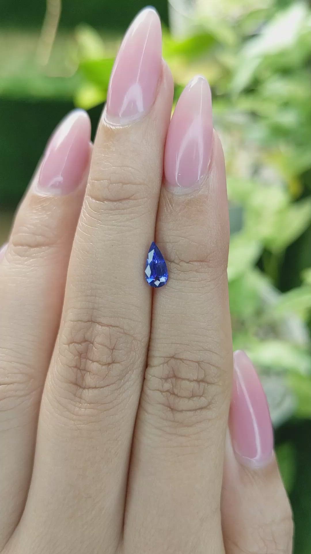 0.67 Ct. Blue Sapphire from Ceylon (Sri Lanka) Size Video