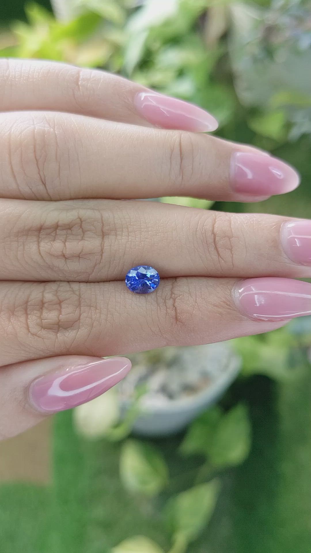 0.85 Ct. Blue Sapphire from Ceylon (Sri Lanka) Size Video