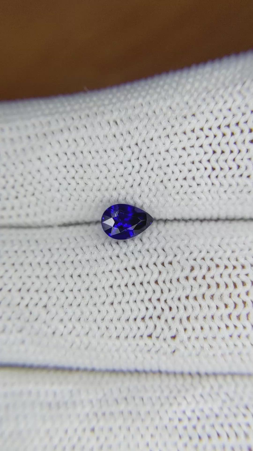 0.65 Ct. Blue Sapphire from Ceylon (Sri Lanka) Size Video